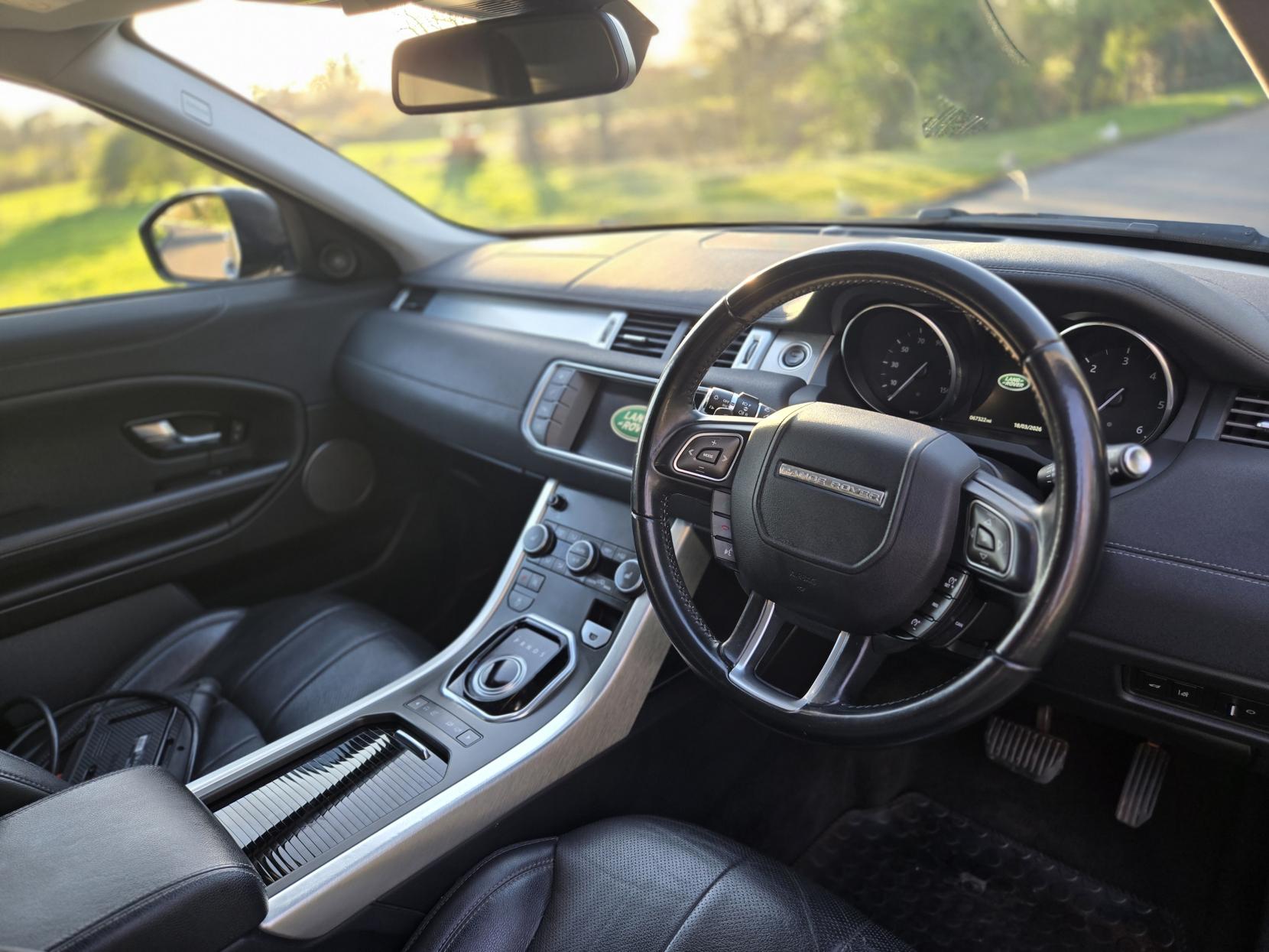 Land Rover Range Rover Evoque 2.0 TD4 SE Tech SUV 5dr Diesel Auto 4WD Euro 6 (s/s) (180 ps)