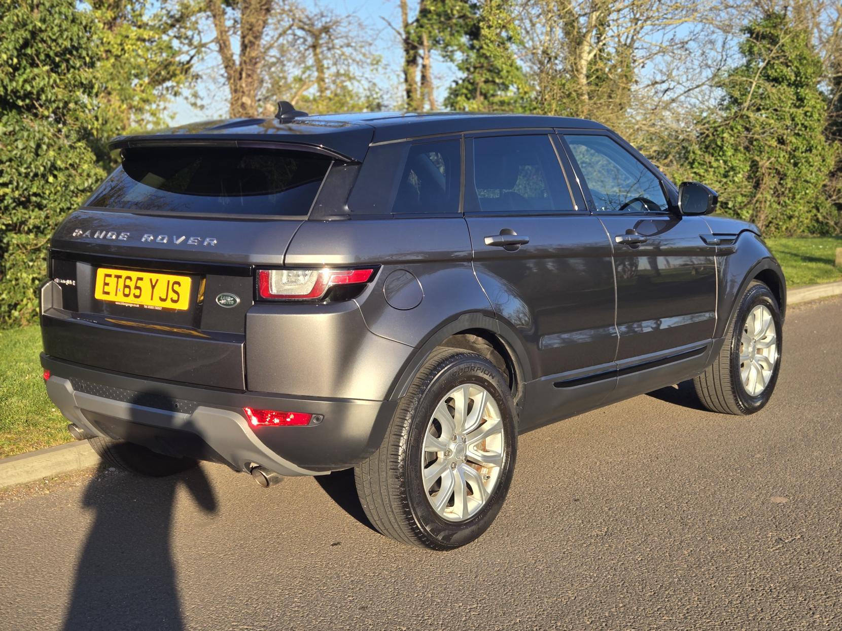 Land Rover Range Rover Evoque 2.0 TD4 SE Tech SUV 5dr Diesel Auto 4WD Euro 6 (s/s) (180 ps)