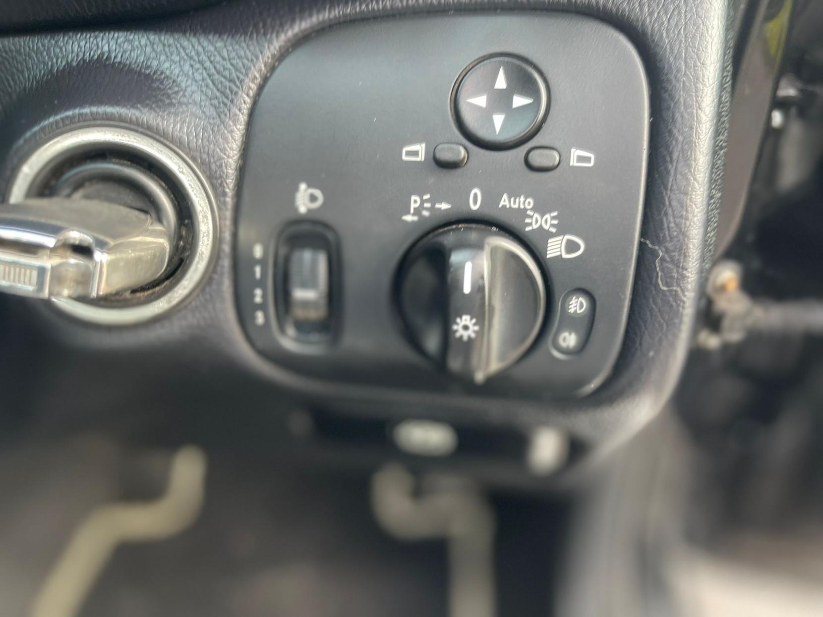 Mercedes-Benz CLC Class 1.8 CLC180K Sport Coupe 3dr Petrol Auto Euro 4 (143 ps)