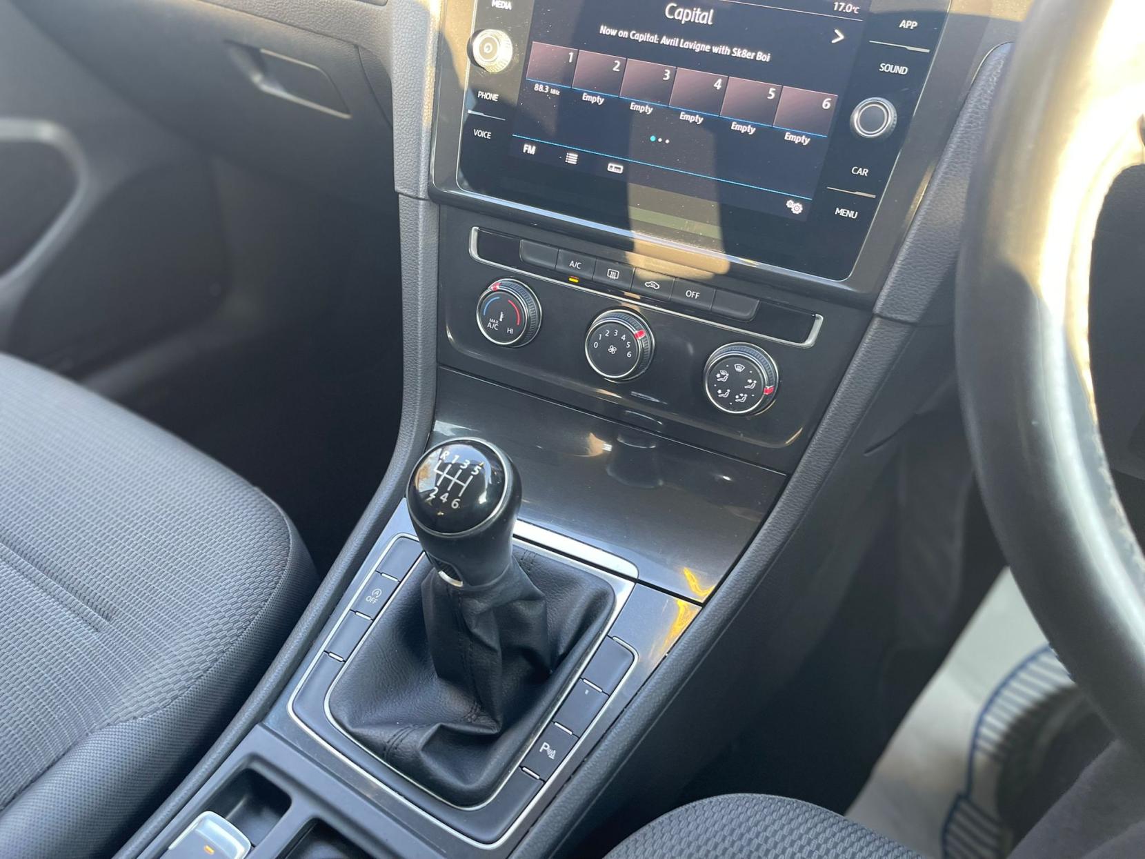 Volkswagen Golf 1.0 TSI SE Hatchback 5dr Petrol Manual Euro 6 (s/s) (110 bhp)