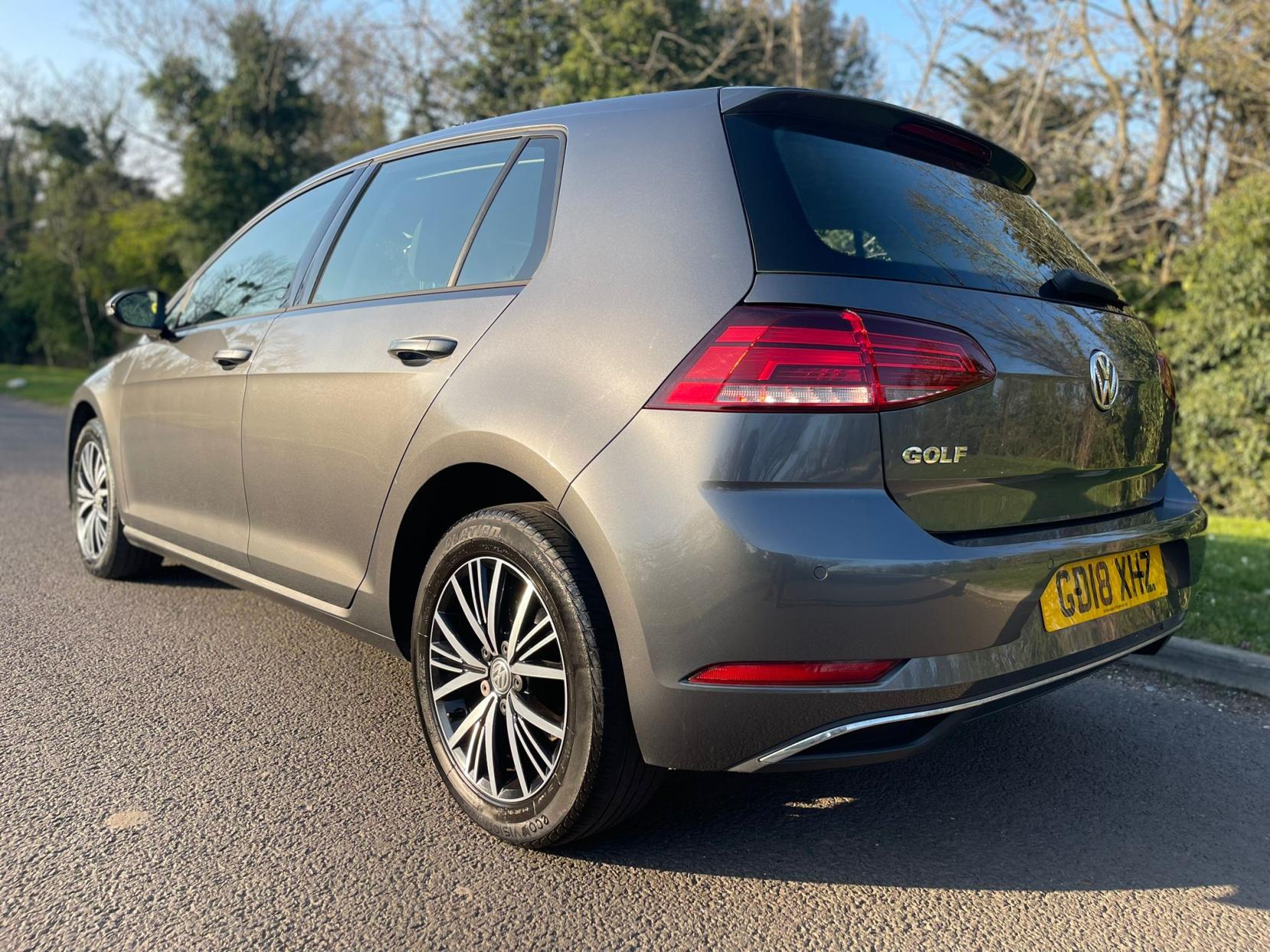 Volkswagen Golf 1.0 TSI SE Hatchback 5dr Petrol Manual Euro 6 (s/s) (110 bhp)