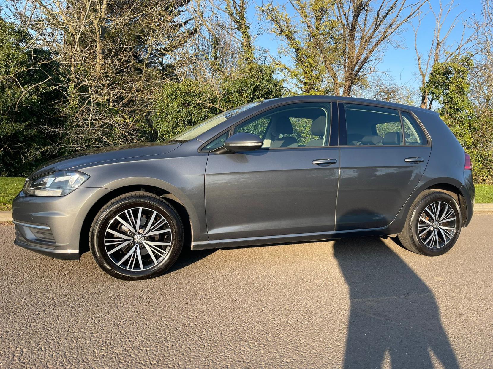 Volkswagen Golf 1.0 TSI SE Hatchback 5dr Petrol Manual Euro 6 (s/s) (110 bhp)