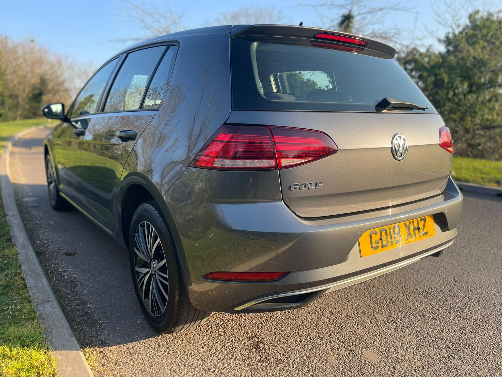 Volkswagen Golf 1.0 TSI SE Hatchback 5dr Petrol Manual Euro 6 (s/s) (110 bhp)