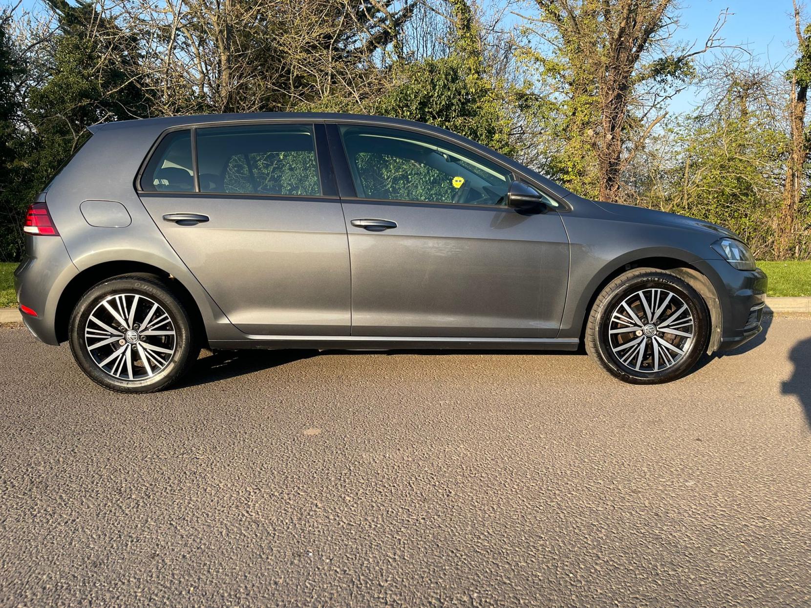 Volkswagen Golf 1.0 TSI SE Hatchback 5dr Petrol Manual Euro 6 (s/s) (110 bhp)