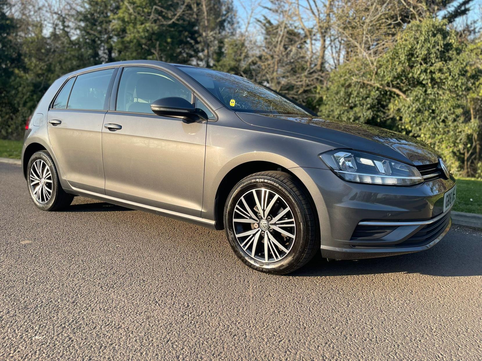 Volkswagen Golf 1.0 TSI SE Hatchback 5dr Petrol Manual Euro 6 (s/s) (110 bhp)