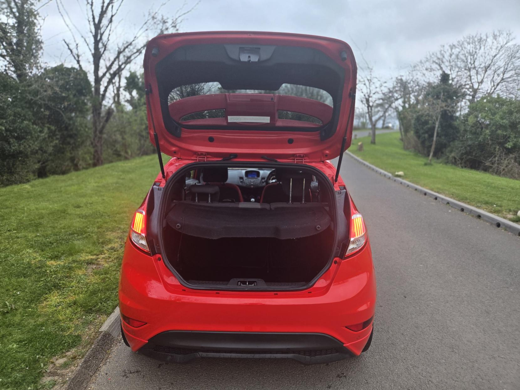 Ford Fiesta 1.0T EcoBoost ST-Line Hatchback 3dr Petrol Manual Euro 6 (s/s) (140 ps)