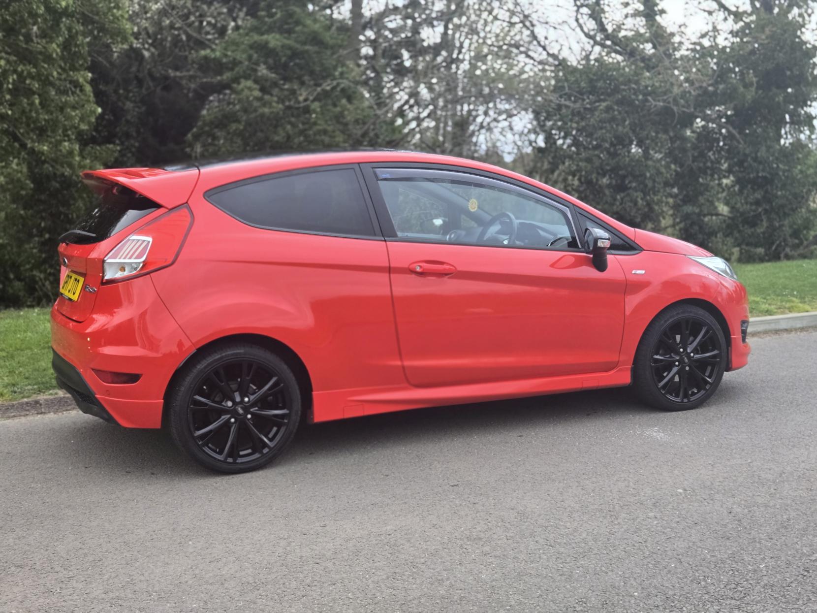 Ford Fiesta 1.0T EcoBoost ST-Line Hatchback 3dr Petrol Manual Euro 6 (s/s) (140 ps)