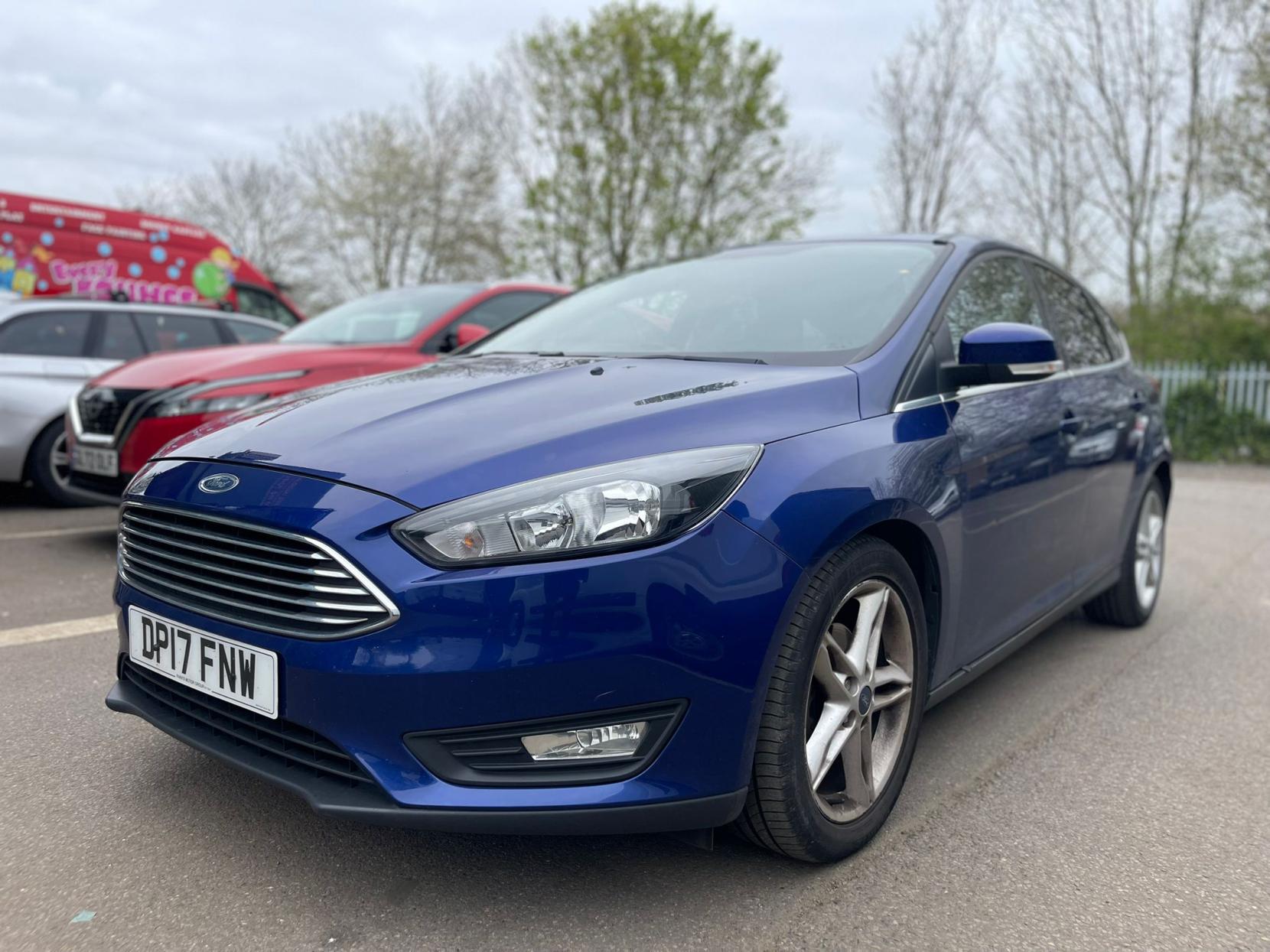 Ford Focus 1.0T EcoBoost Zetec Edition Hatchback 5dr Petrol Manual Euro 6 (s/s) (125 ps)