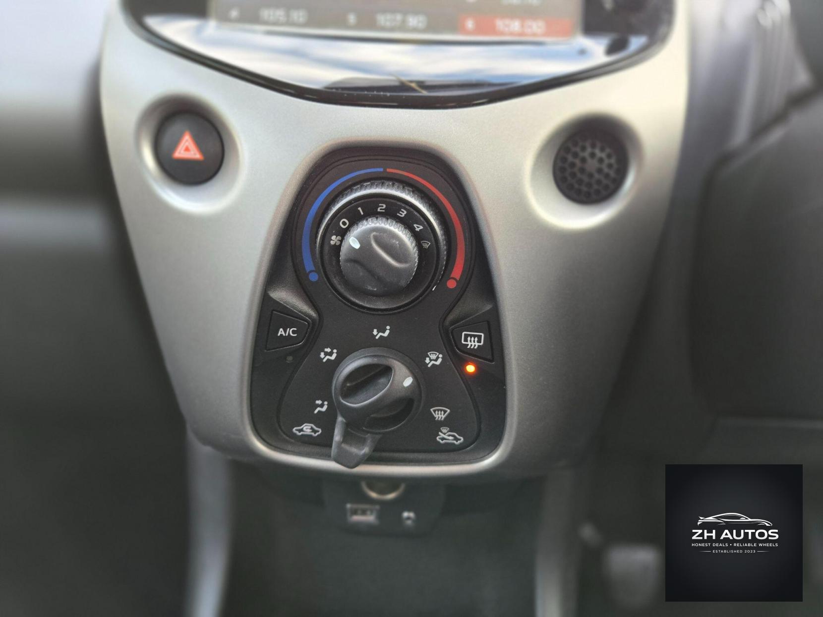 Peugeot 108 1.0 Active Euro 6 3dr