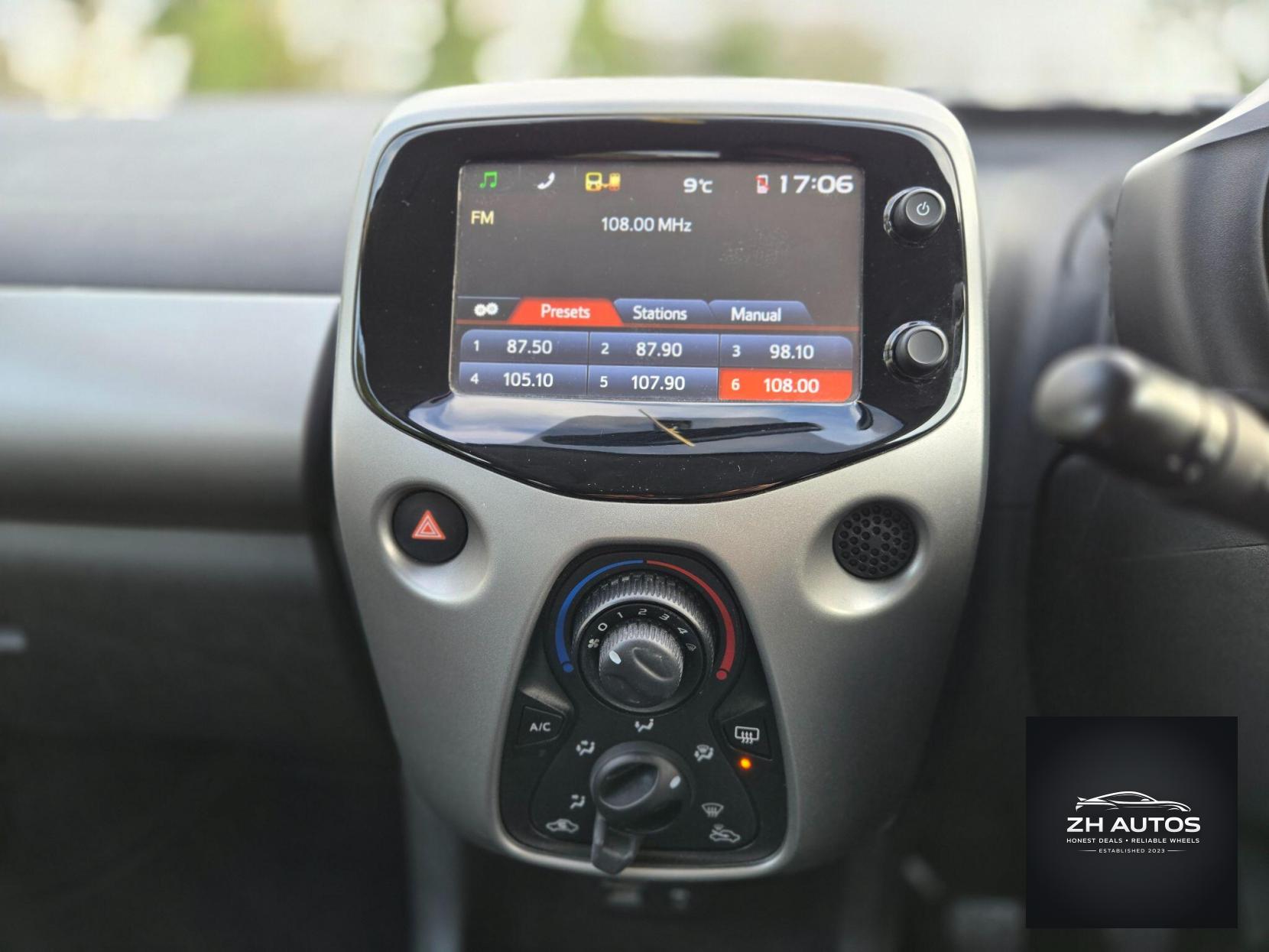 Peugeot 108 1.0 Active Euro 6 3dr