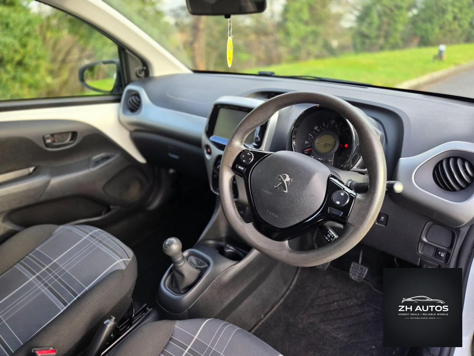 Peugeot 108 1.0 Active Euro 6 3dr