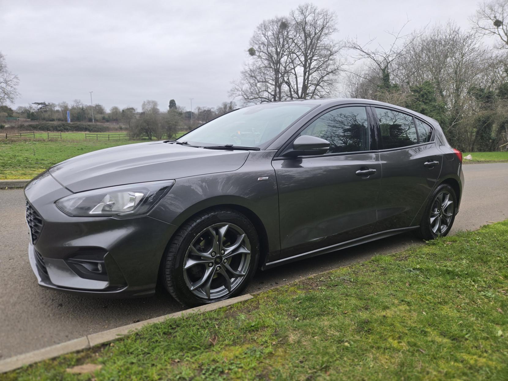 Ford Focus 1.0T EcoBoost ST-Line Hatchback 5dr Petrol Manual Euro 6 (s/s) (125 ps)