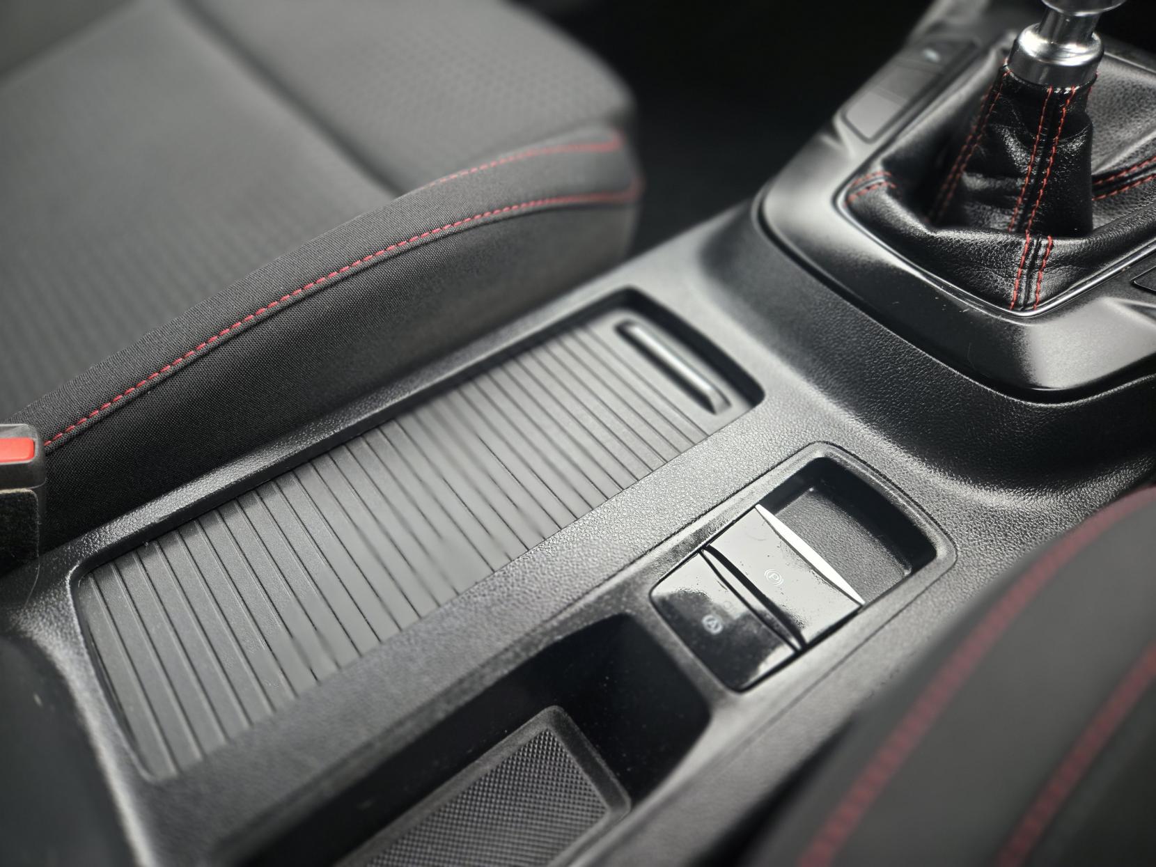 Ford Focus 1.0T EcoBoost ST-Line Hatchback 5dr Petrol Manual Euro 6 (s/s) (125 ps)