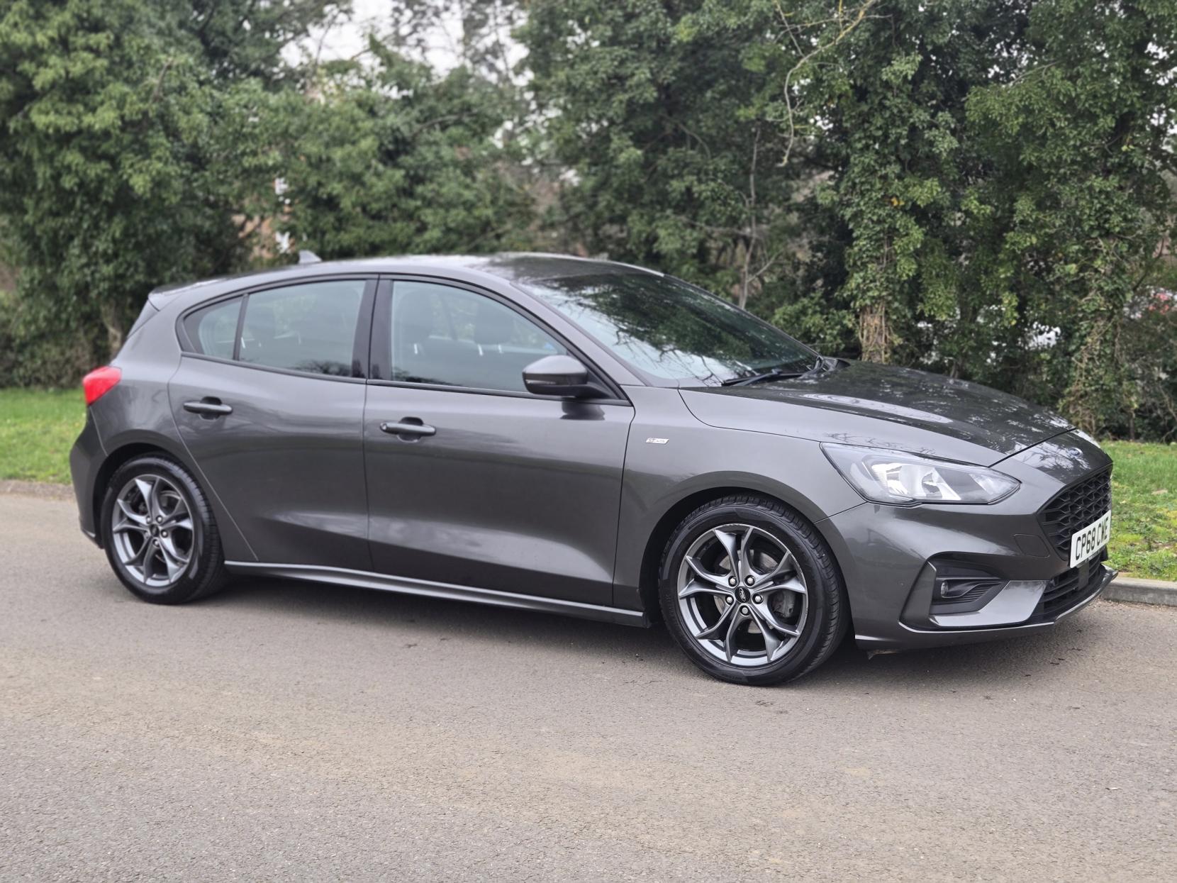 Ford Focus 1.0T EcoBoost ST-Line Hatchback 5dr Petrol Manual Euro 6 (s/s) (125 ps)