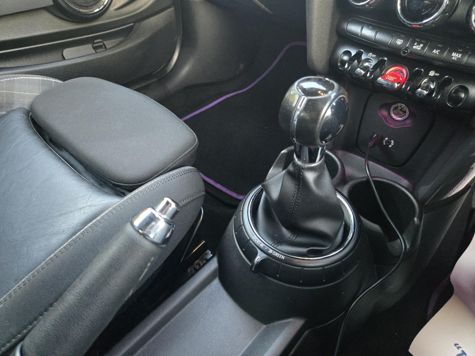 MINI Hatch 1.5 Cooper D Hatchback 3dr Diesel Manual Euro 6 (s/s) (116 ps)