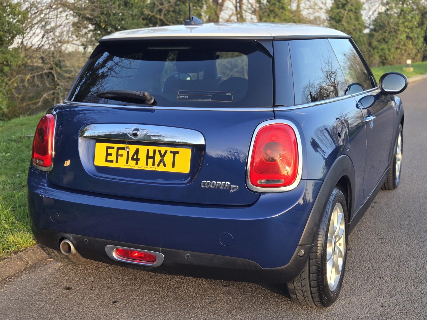 MINI Hatch 1.5 Cooper D Hatchback 3dr Diesel Manual Euro 6 (s/s) (116 ps)