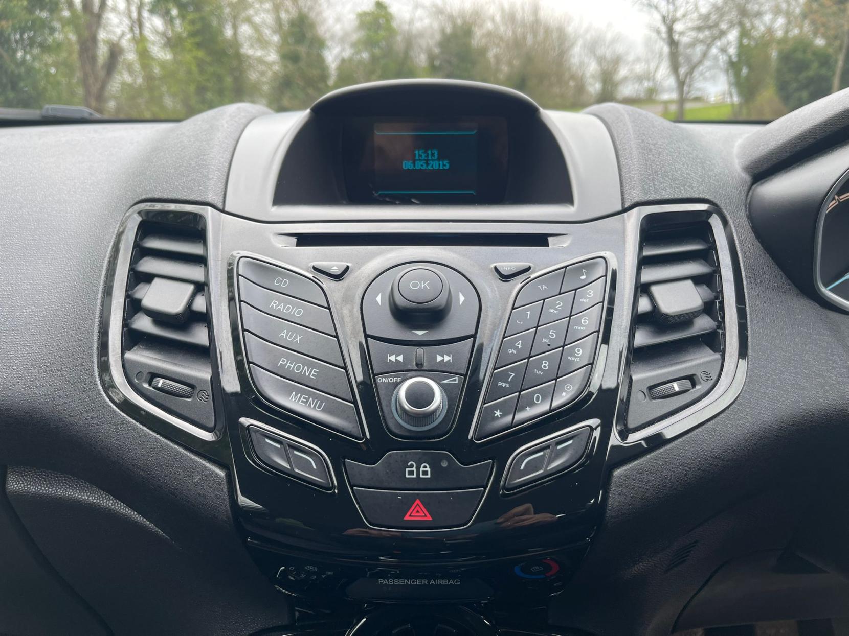 Ford Fiesta 1.0T EcoBoost Zetec Hatchback 5dr Petrol Manual Euro 5 (s/s) (100 ps)