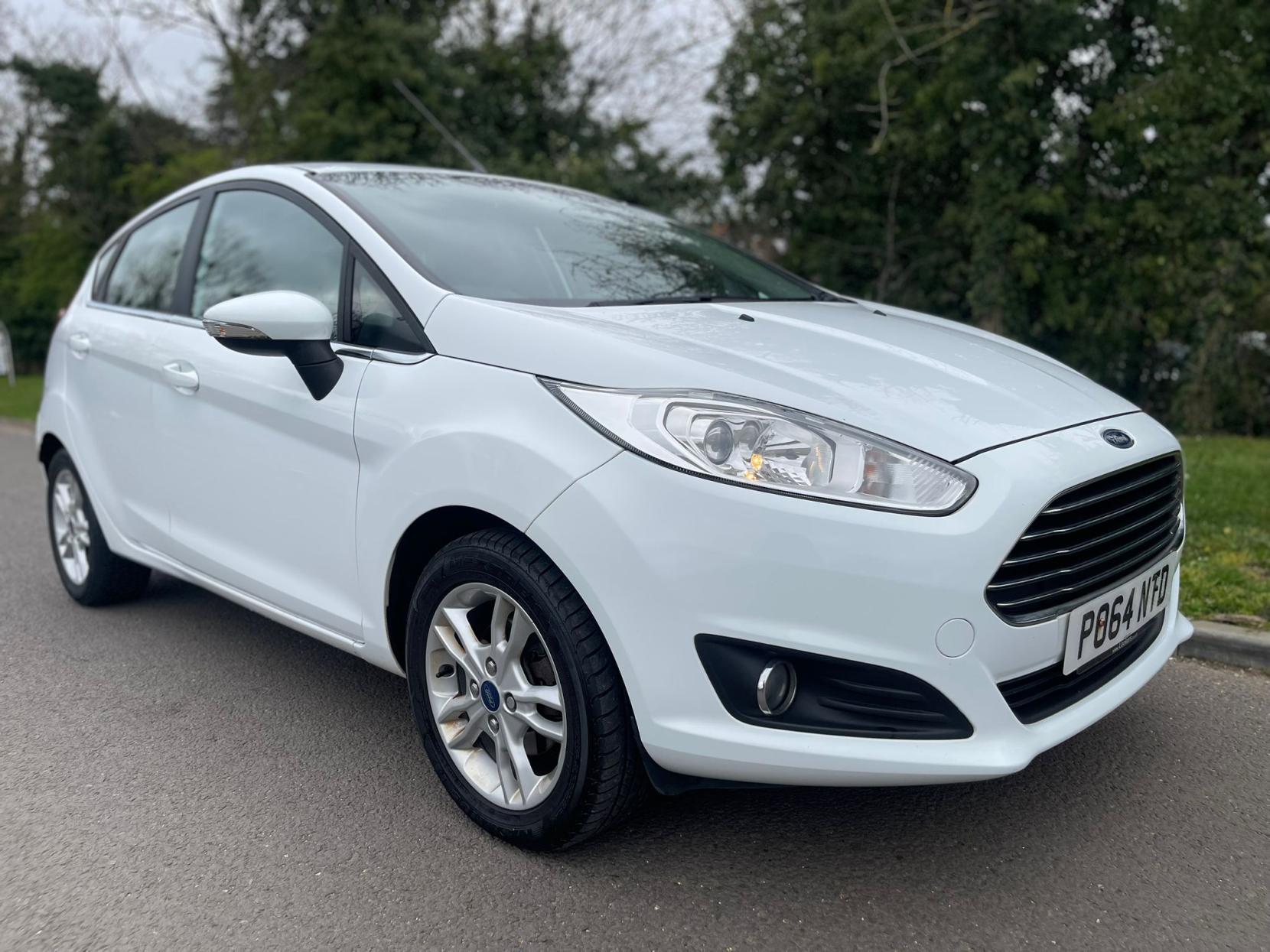 Ford Fiesta 1.0T EcoBoost Zetec Hatchback 5dr Petrol Manual Euro 5 (s/s) (100 ps)