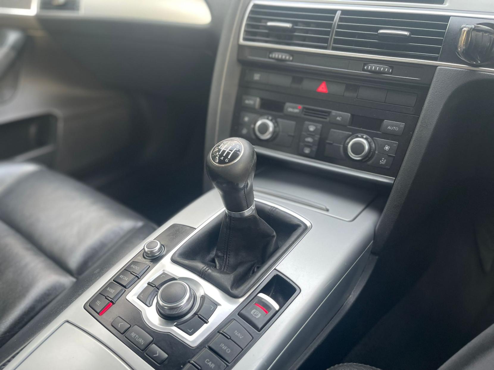 Audi A6 Saloon 2.0 TDIe SE Saloon 4dr Diesel Manual Euro 5 (136 ps)