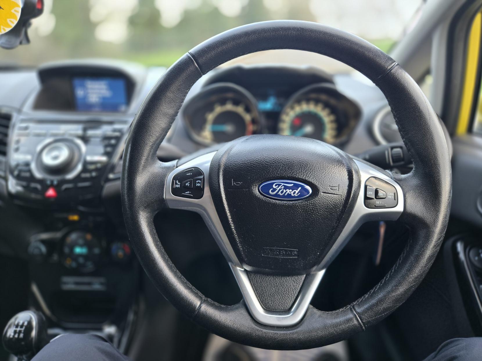 Ford Fiesta 1.0 Titanium Hatchback 5dr Petrol Manual Euro 5 (s/s) (80 ps)