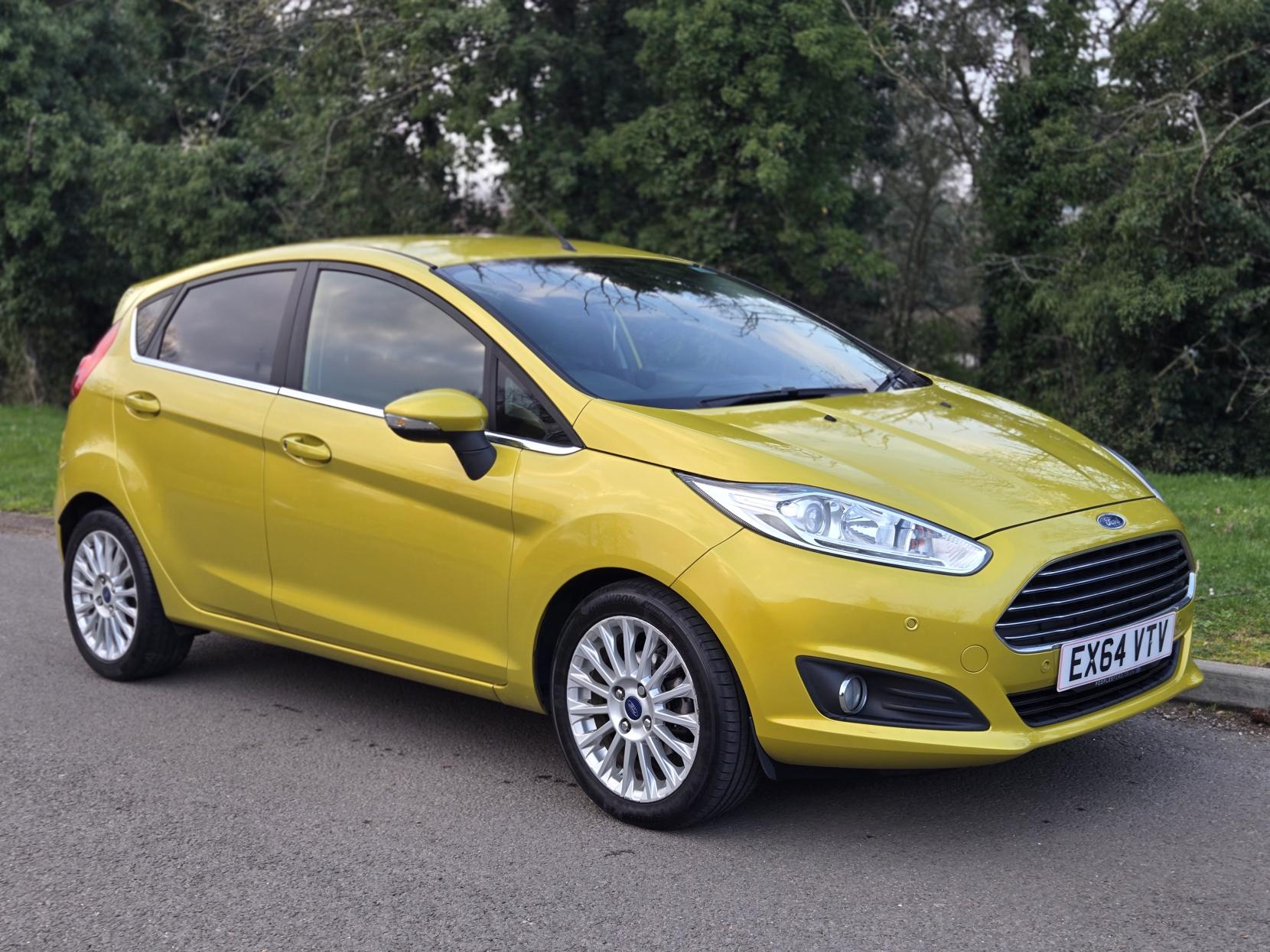 Ford Fiesta 1.0 Titanium Hatchback 5dr Petrol Manual Euro 5 (s/s) (80 ps)