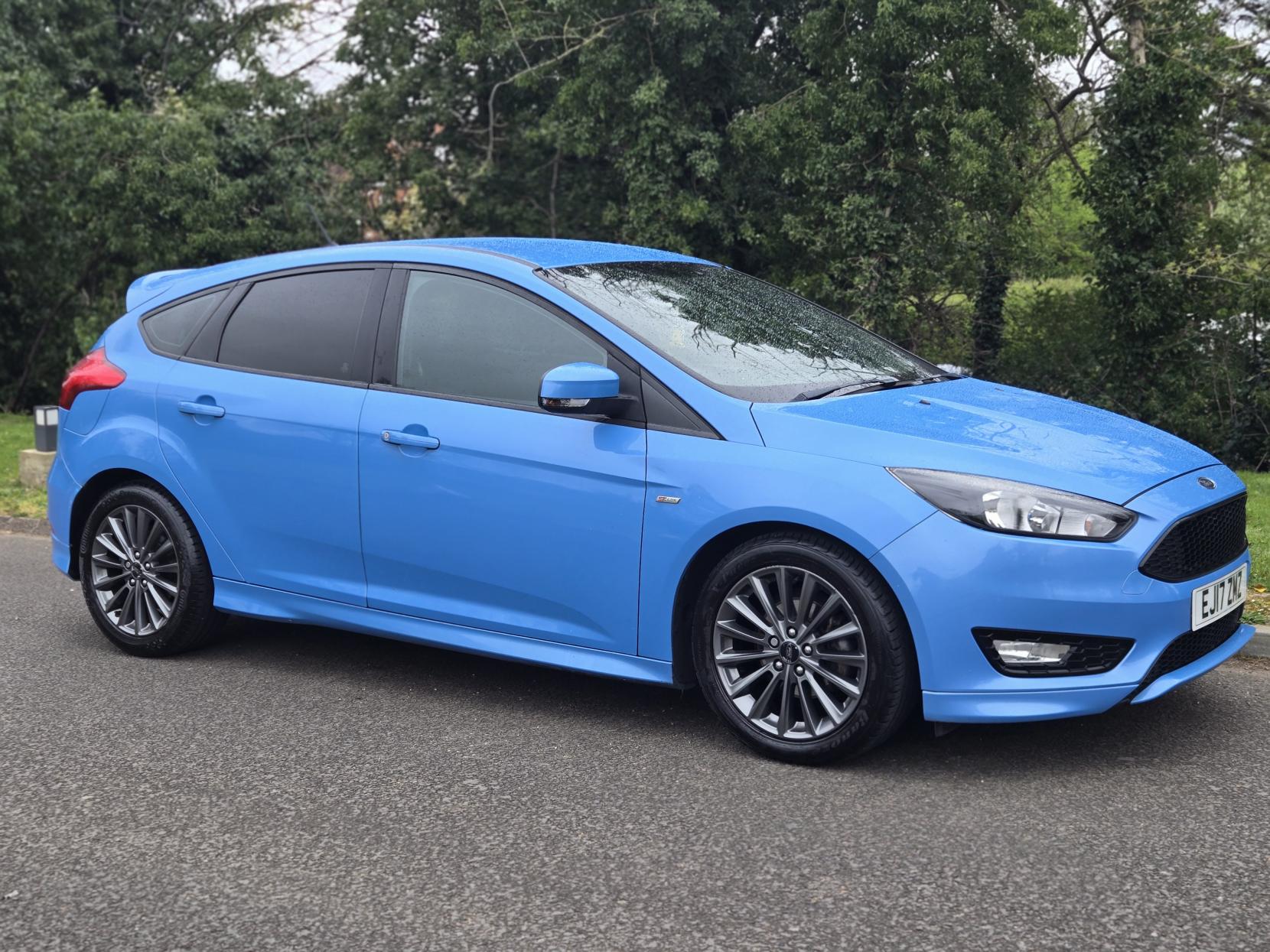 Ford Focus 1.0T EcoBoost ST-Line Hatchback 5dr Petrol Manual Euro 6 (s/s) (125 ps)