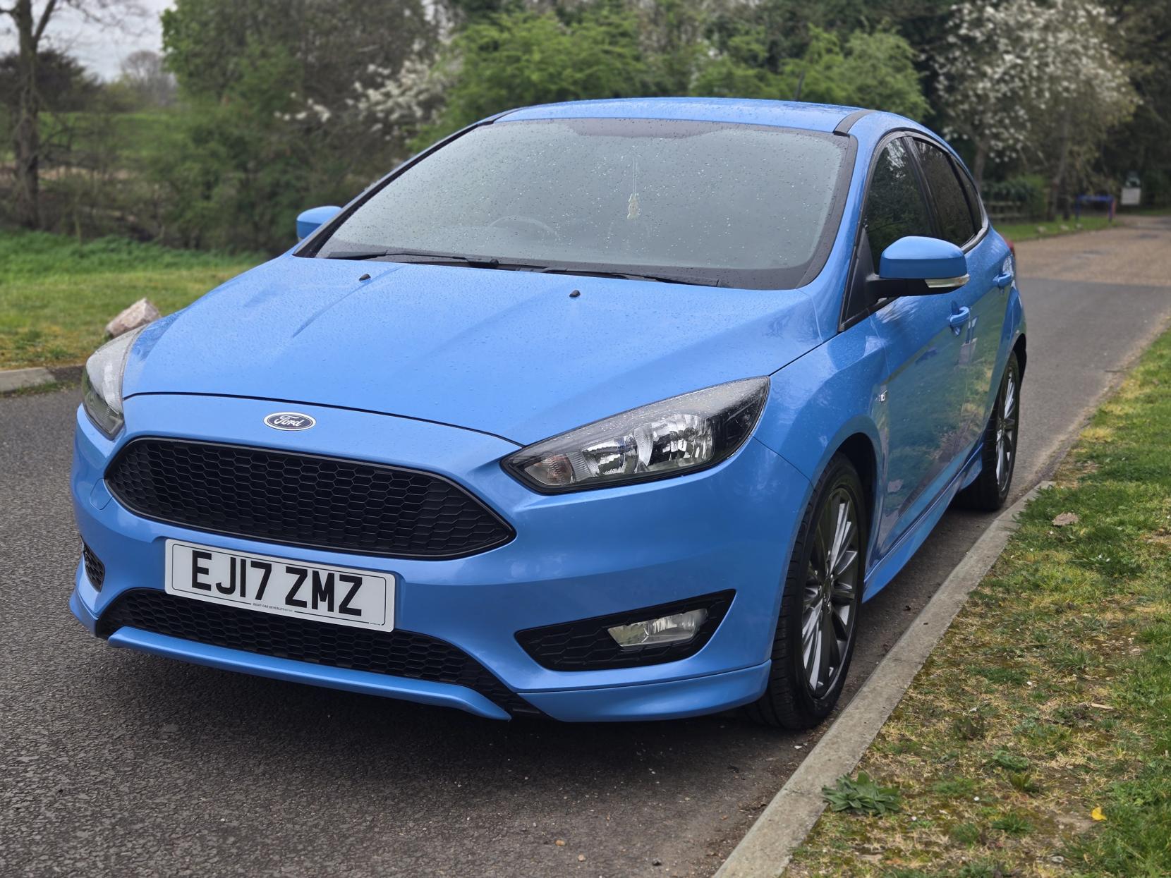 Ford Focus 1.0T EcoBoost ST-Line Hatchback 5dr Petrol Manual Euro 6 (s/s) (125 ps)