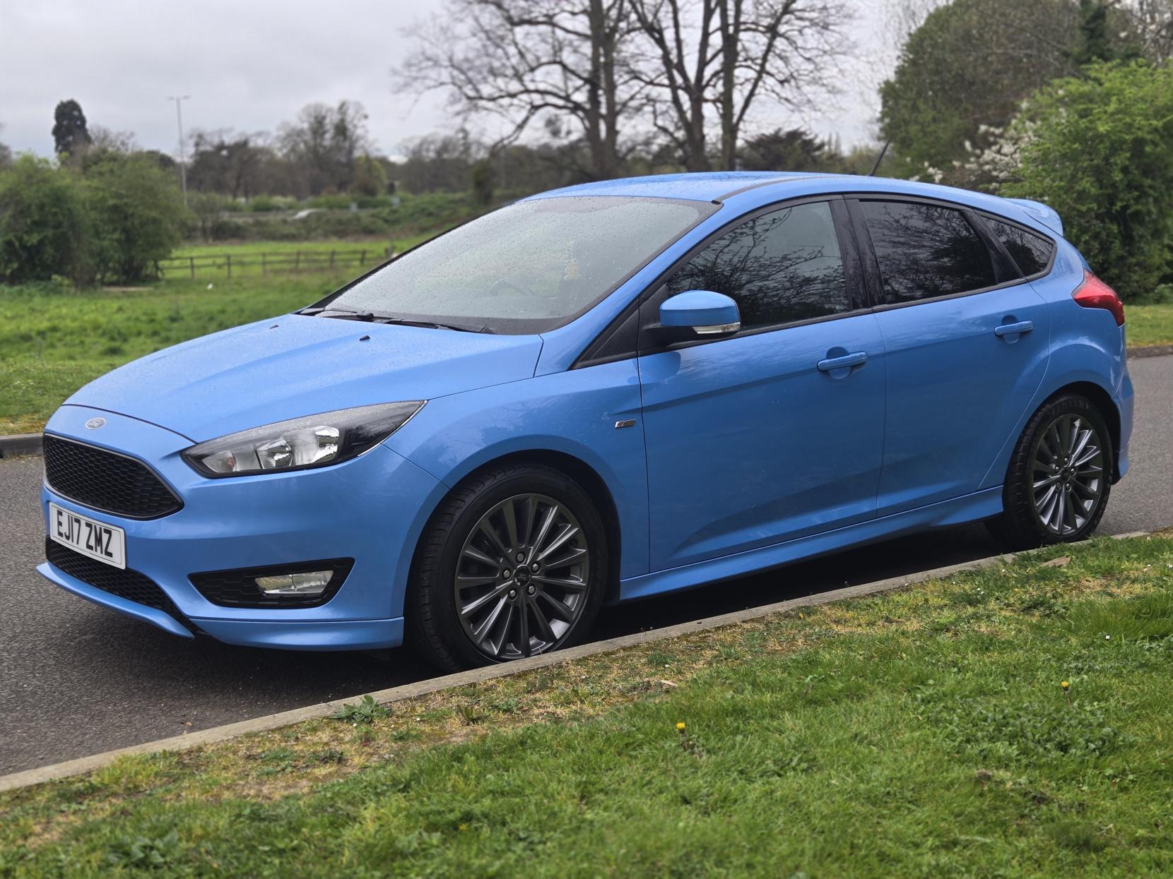 Ford Focus 1.0T EcoBoost ST-Line Hatchback 5dr Petrol Manual Euro 6 (s/s) (125 ps)