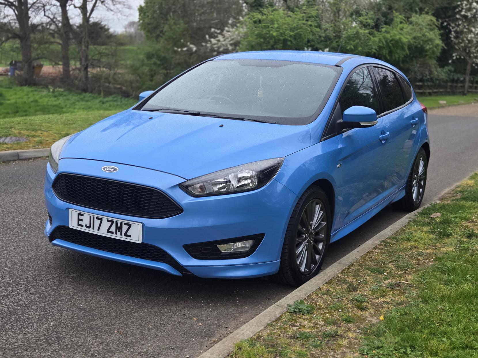 Ford Focus 1.0T EcoBoost ST-Line Hatchback 5dr Petrol Manual Euro 6 (s/s) (125 ps)