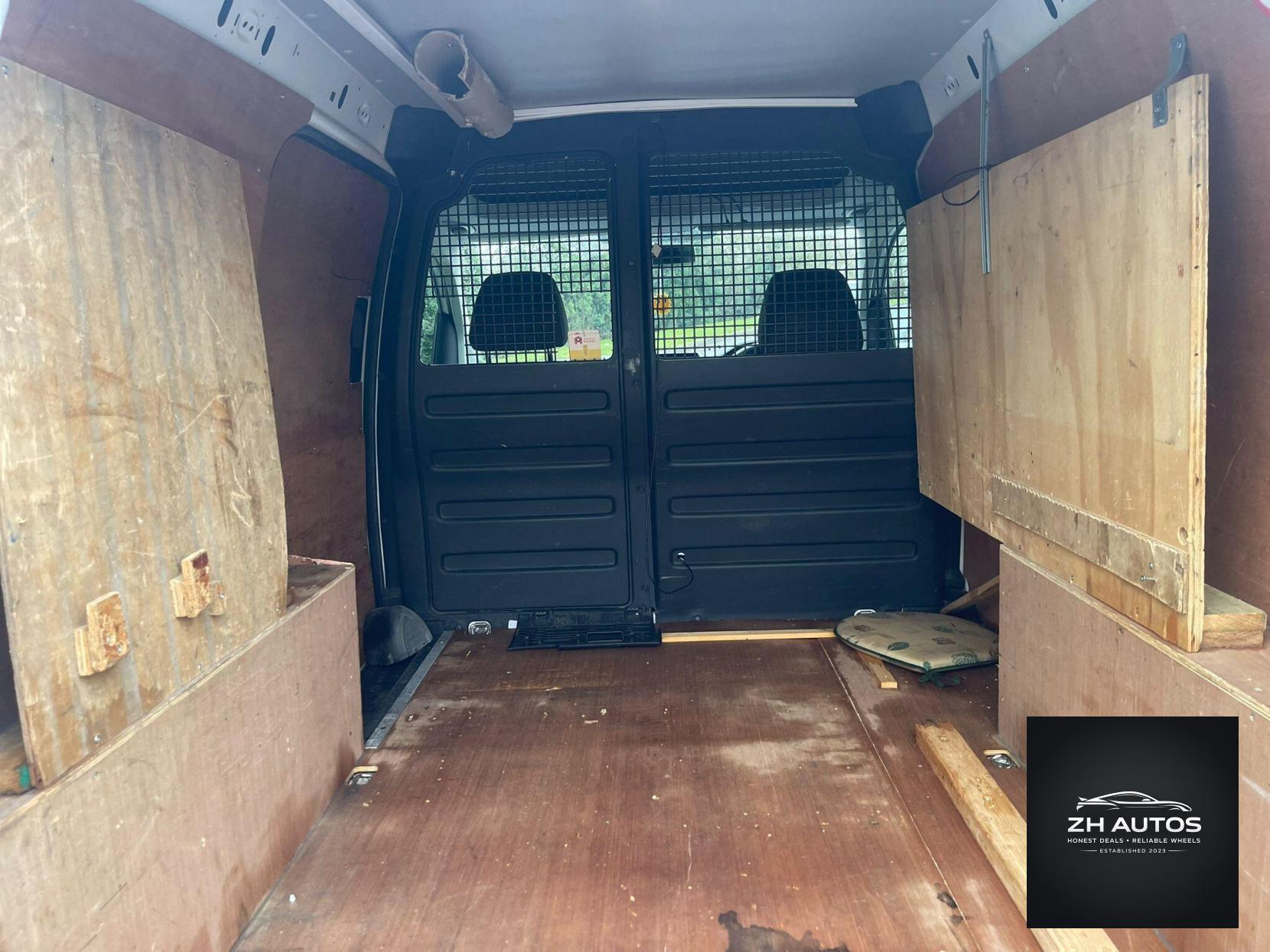 Volkswagen Caddy 2.0 TDI C20 BlueMotion Tech Trendline SWB Euro 6 (s/s) 5dr