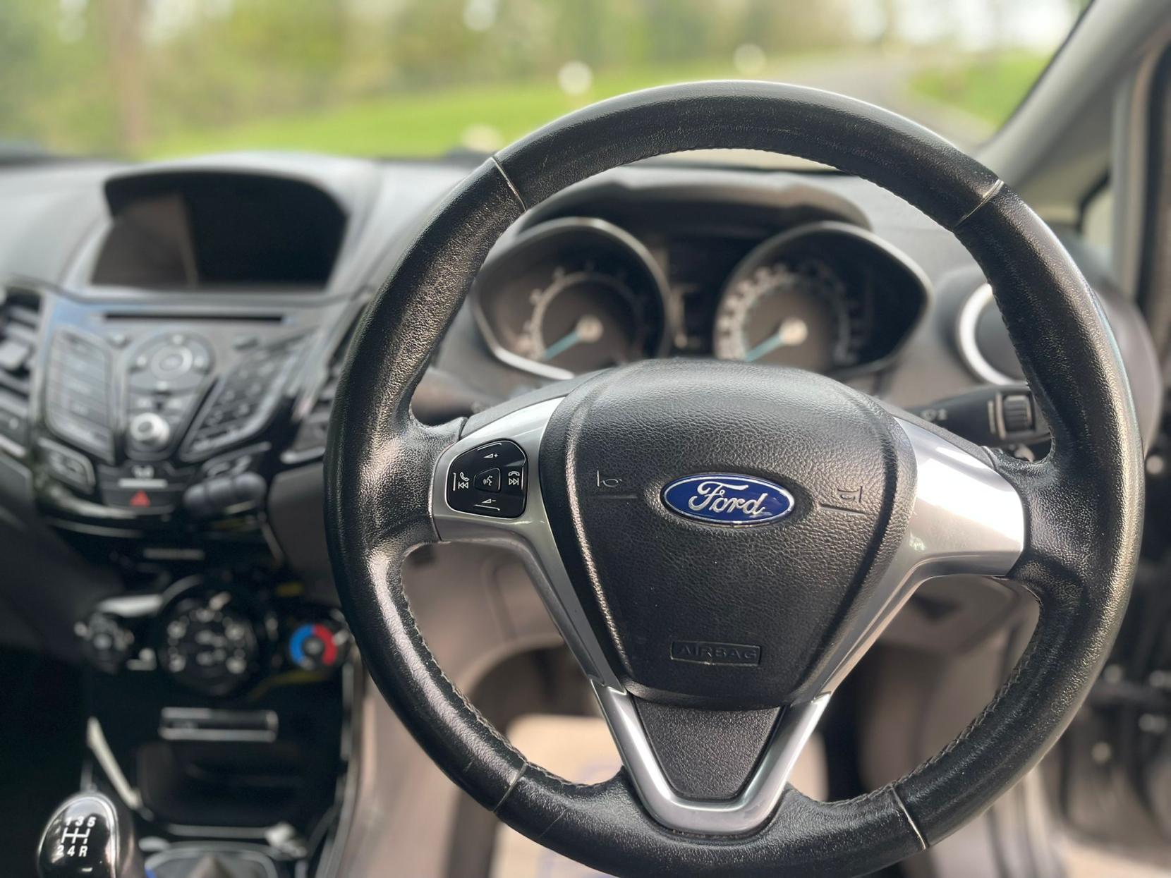 Ford Fiesta 1.0T EcoBoost Zetec Hatchback 3dr Petrol Manual Euro 6 (s/s) (100 ps)