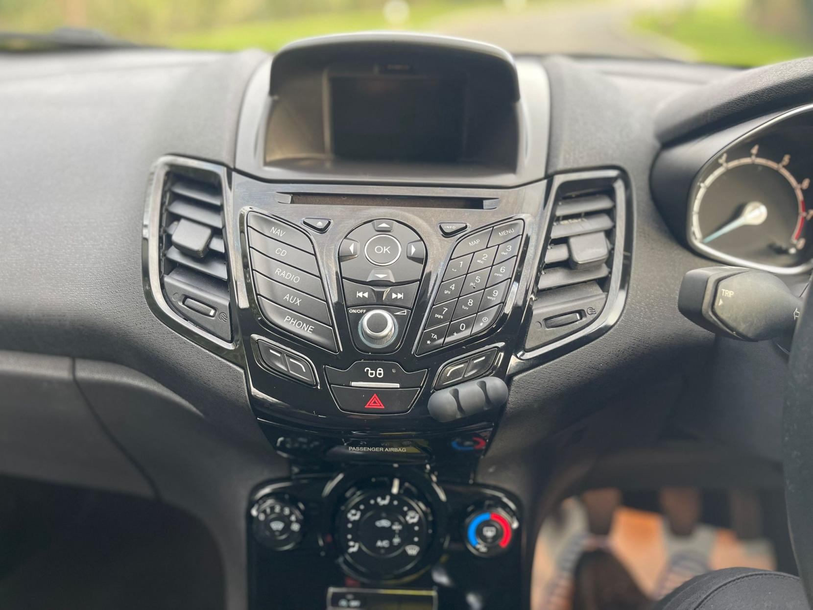 Ford Fiesta 1.0T EcoBoost Zetec Hatchback 3dr Petrol Manual Euro 6 (s/s) (100 ps)