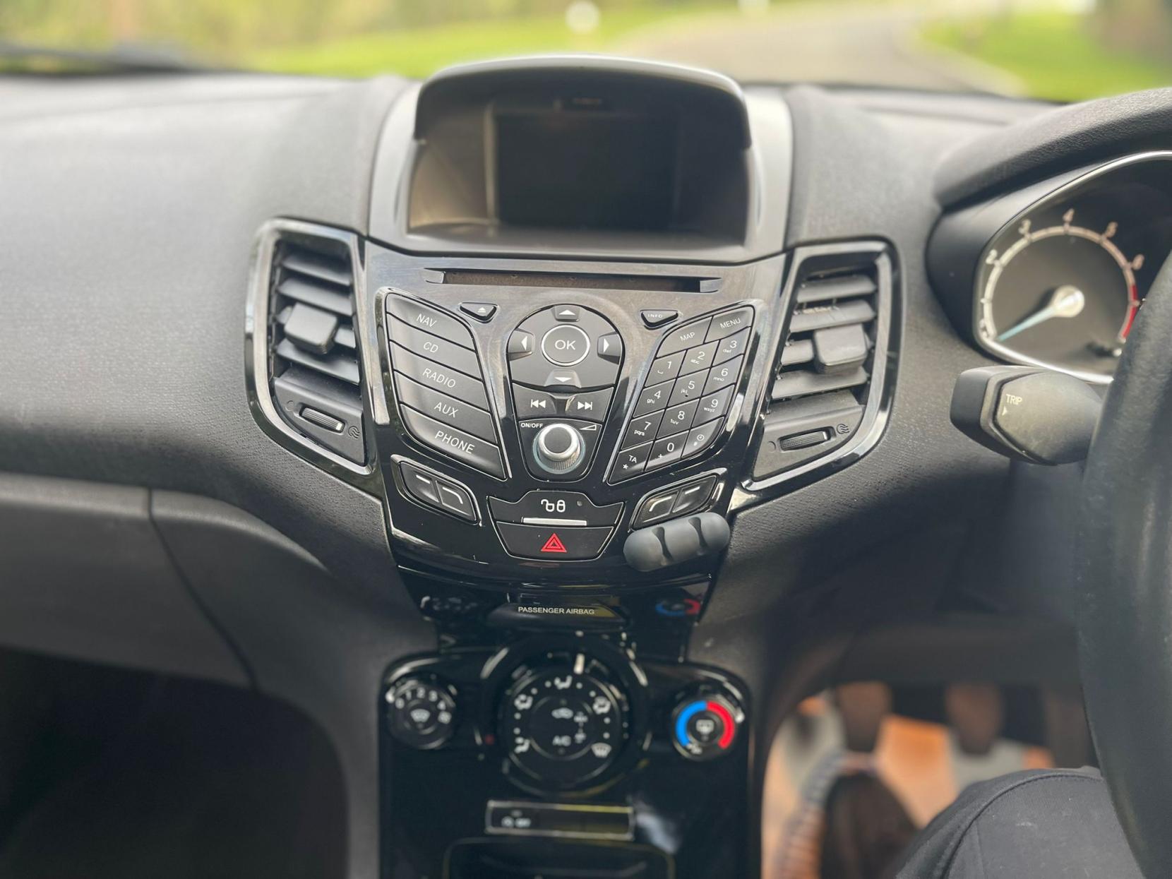 Ford Fiesta 1.0T EcoBoost Zetec Hatchback 3dr Petrol Manual Euro 6 (s/s) (100 ps)