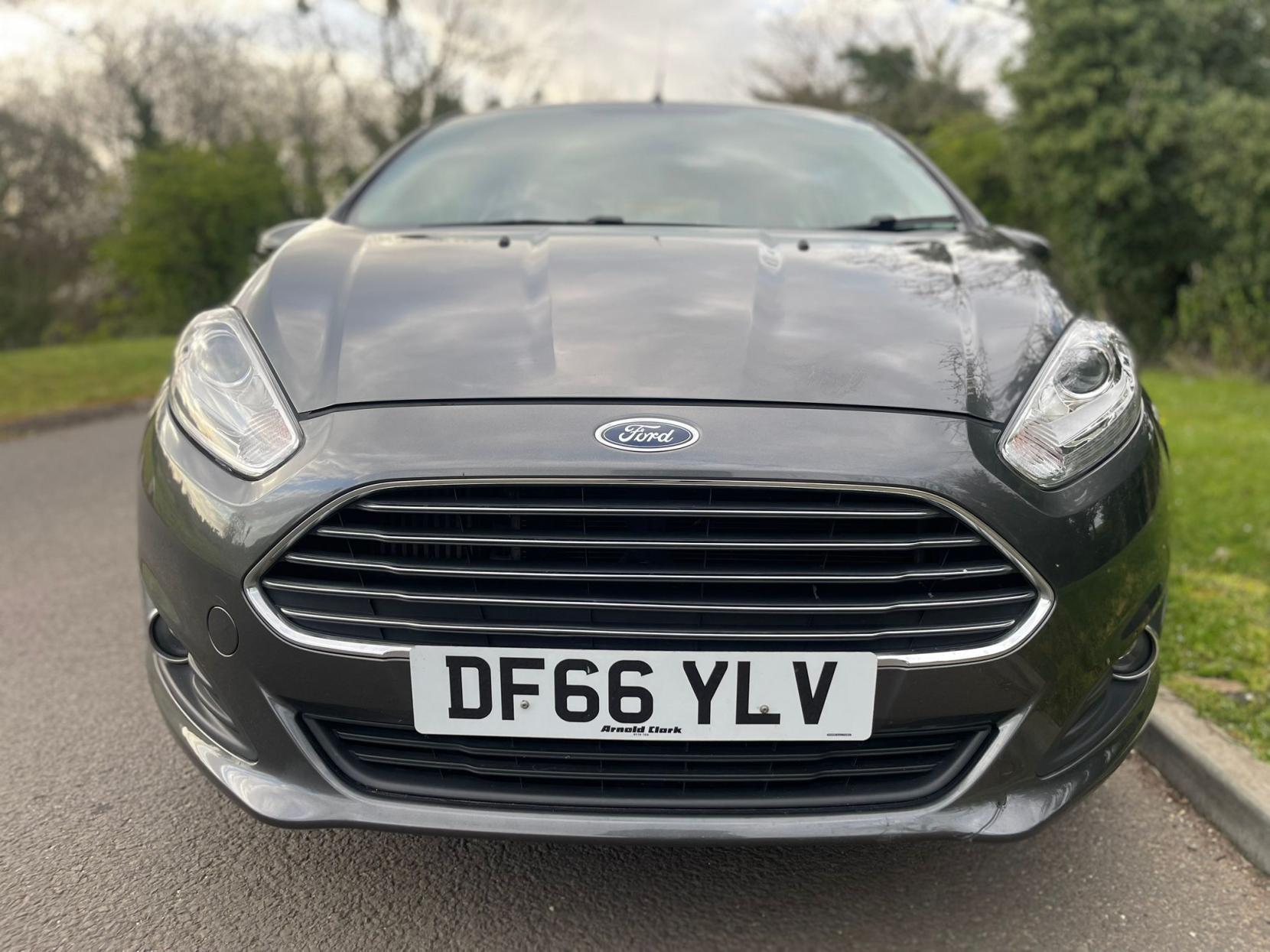 Ford Fiesta 1.0T EcoBoost Zetec Hatchback 3dr Petrol Manual Euro 6 (s/s) (100 ps)