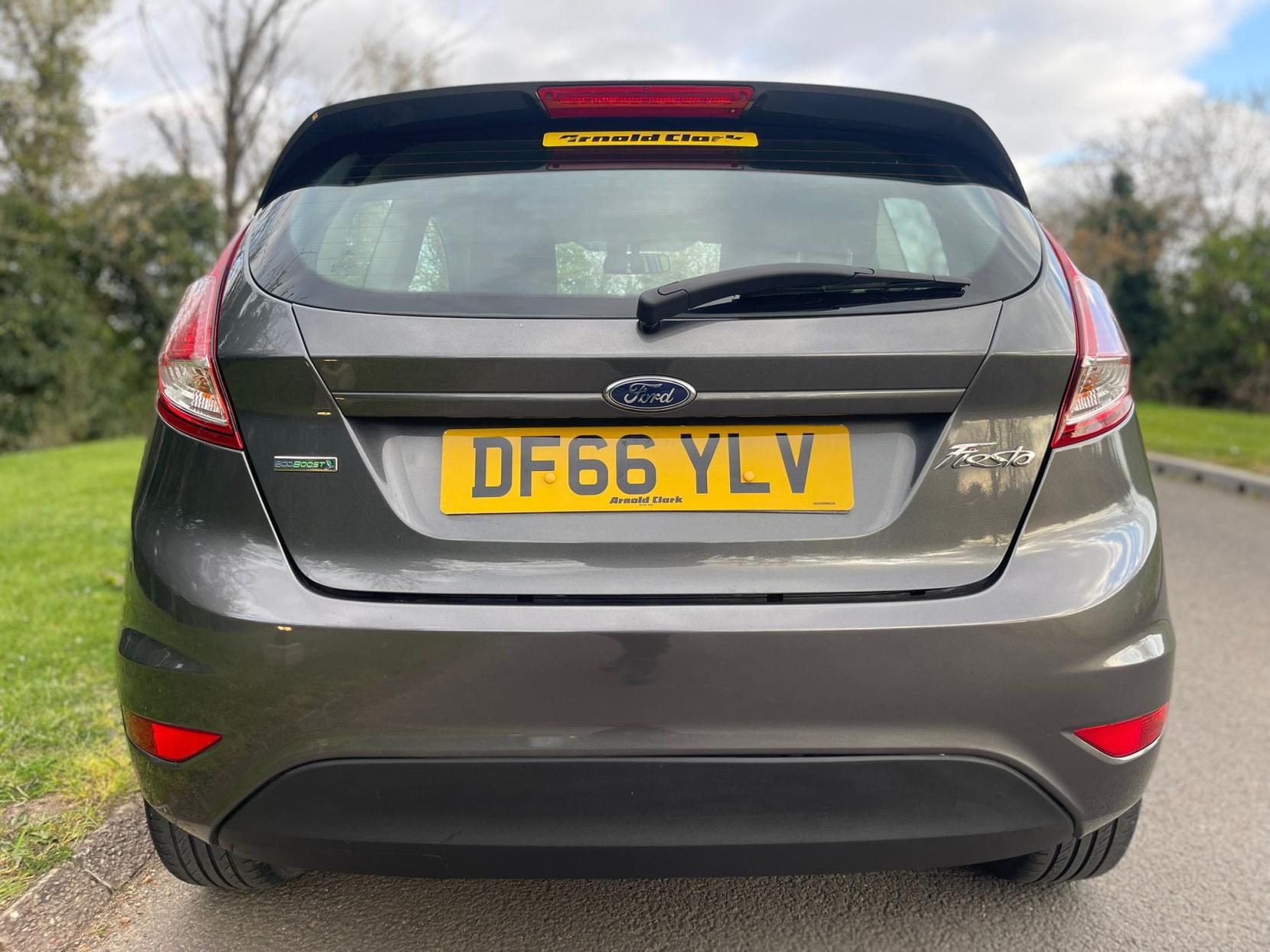 Ford Fiesta 1.0T EcoBoost Zetec Hatchback 3dr Petrol Manual Euro 6 (s/s) (100 ps)