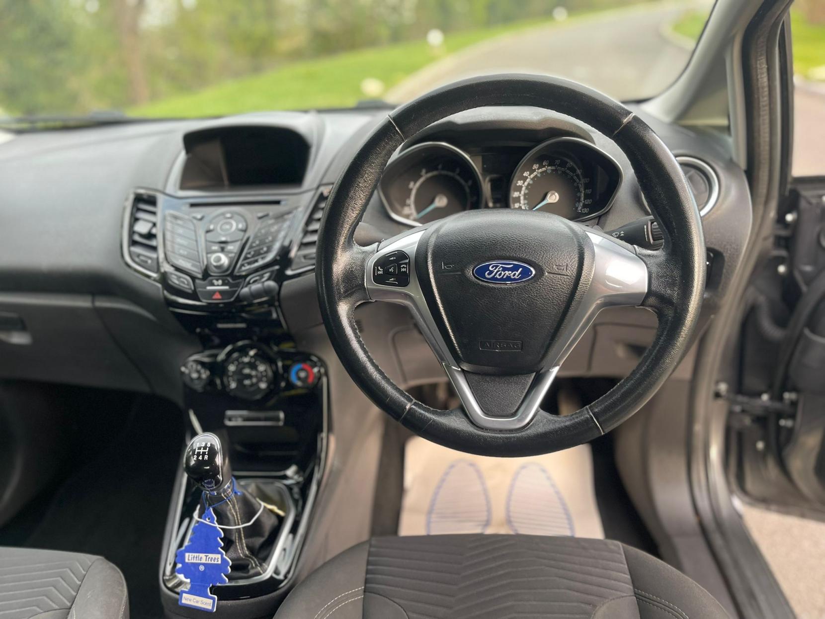 Ford Fiesta 1.0T EcoBoost Zetec Hatchback 3dr Petrol Manual Euro 6 (s/s) (100 ps)