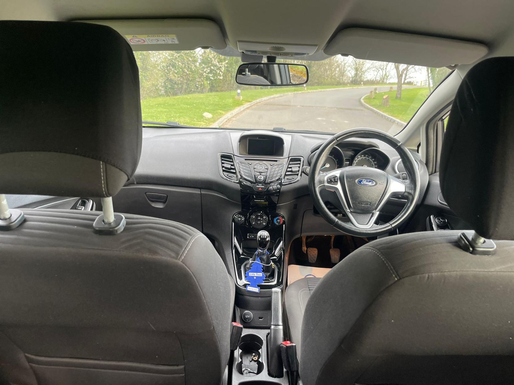 Ford Fiesta 1.0T EcoBoost Zetec Hatchback 3dr Petrol Manual Euro 6 (s/s) (100 ps)