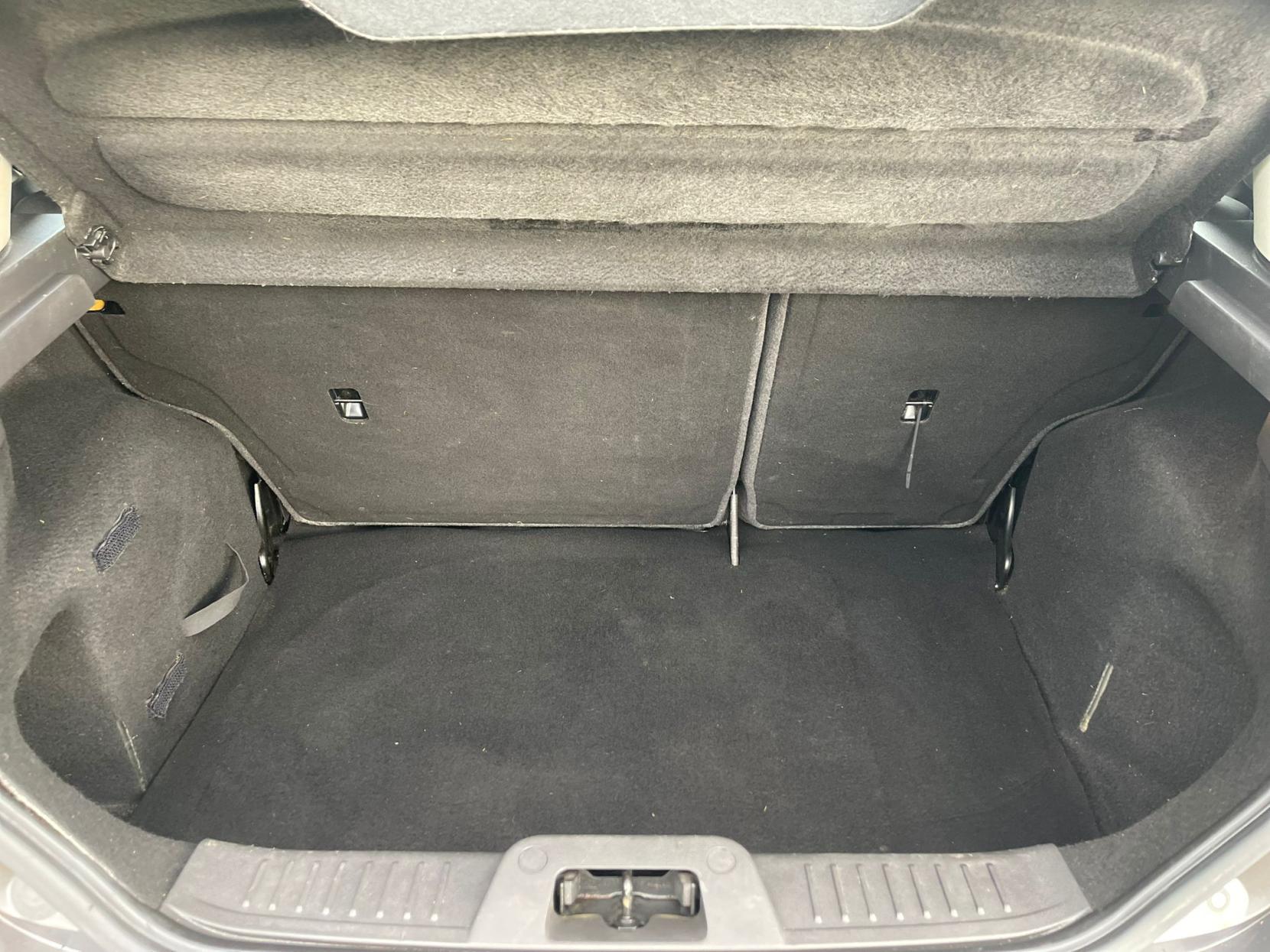 Ford Fiesta 1.0T EcoBoost Zetec Hatchback 3dr Petrol Manual Euro 6 (s/s) (100 ps)