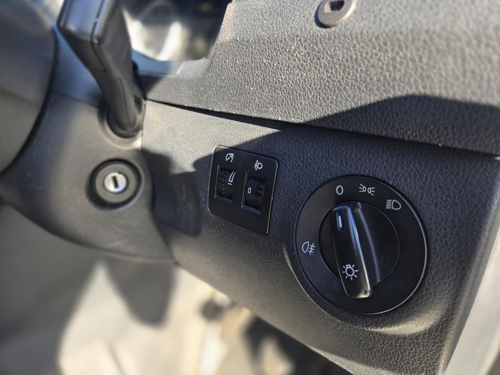 Volkswagen Caddy 1.0 TSI C20 BlueMotion Tech Startline Panel Van 5dr Petrol Manual SWB Euro 6 (s/s) (102 ps)