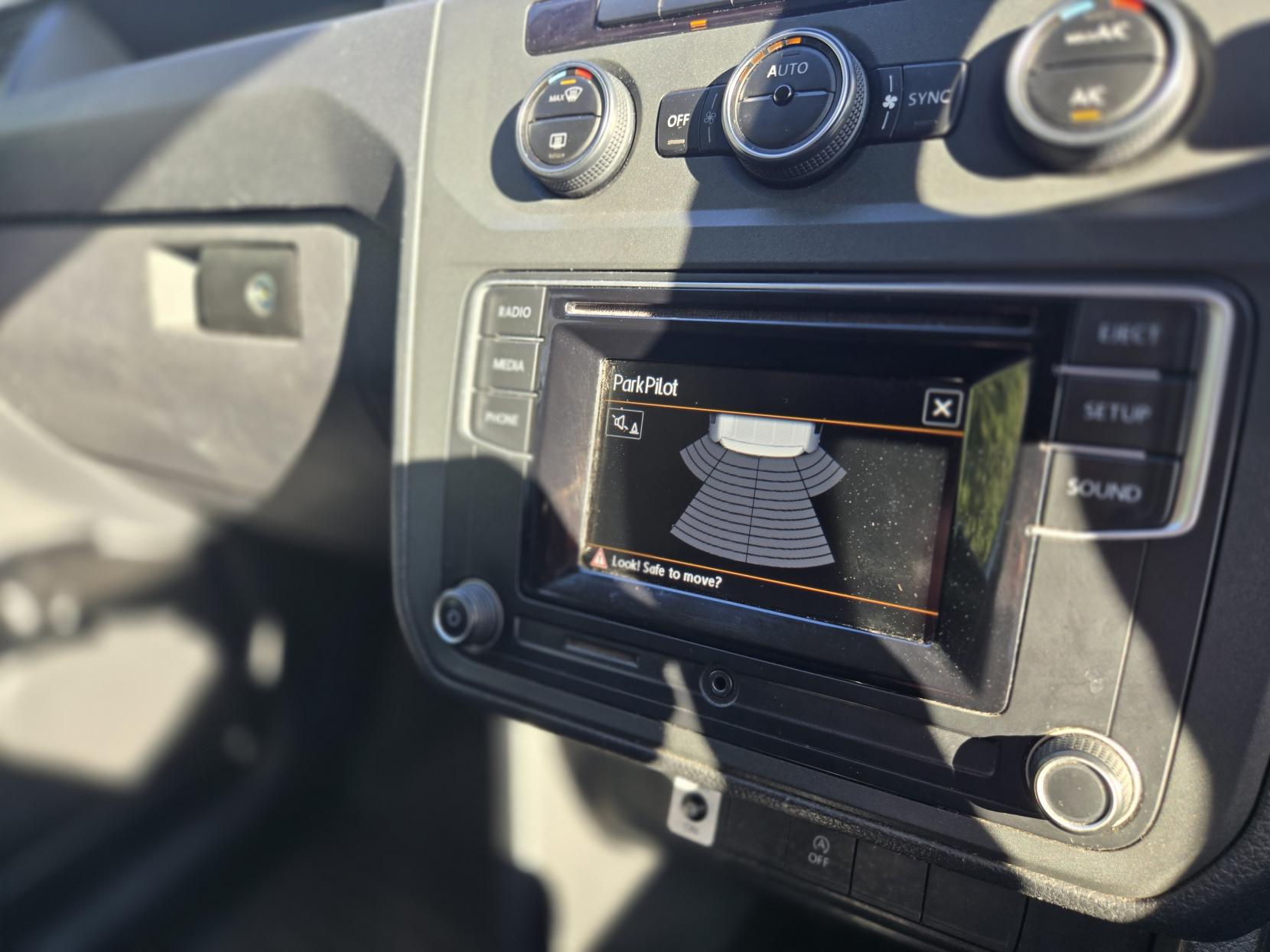 Volkswagen Caddy 1.0 TSI C20 BlueMotion Tech Startline Panel Van 5dr Petrol Manual SWB Euro 6 (s/s) (102 ps)