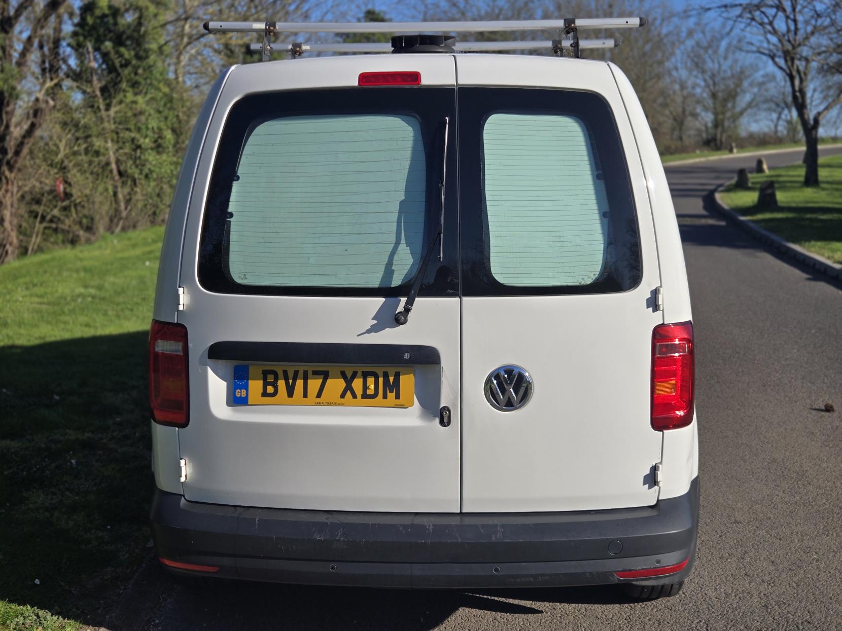 Volkswagen Caddy 1.0 TSI C20 BlueMotion Tech Startline Panel Van 5dr Petrol Manual SWB Euro 6 (s/s) (102 ps)