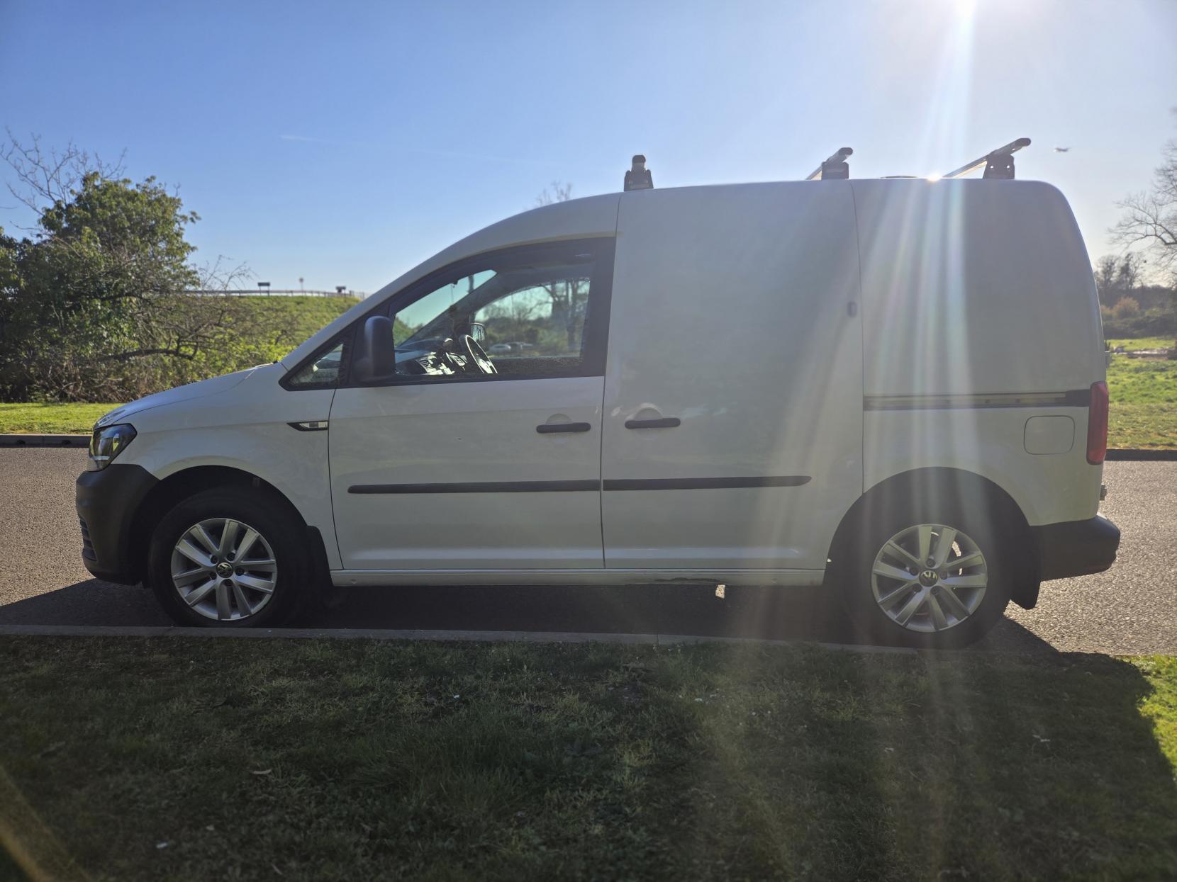 Volkswagen Caddy 1.0 TSI C20 BlueMotion Tech Startline Panel Van 5dr Petrol Manual SWB Euro 6 (s/s) (102 ps)