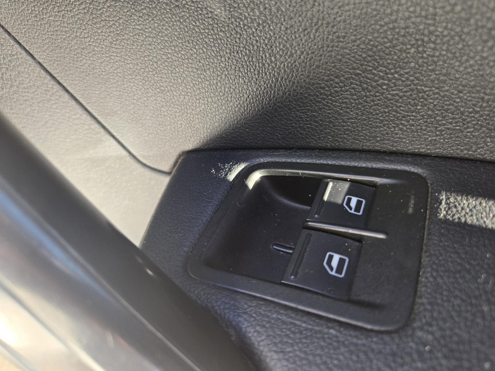 Volkswagen Caddy 1.0 TSI C20 BlueMotion Tech Startline Panel Van 5dr Petrol Manual SWB Euro 6 (s/s) (102 ps)