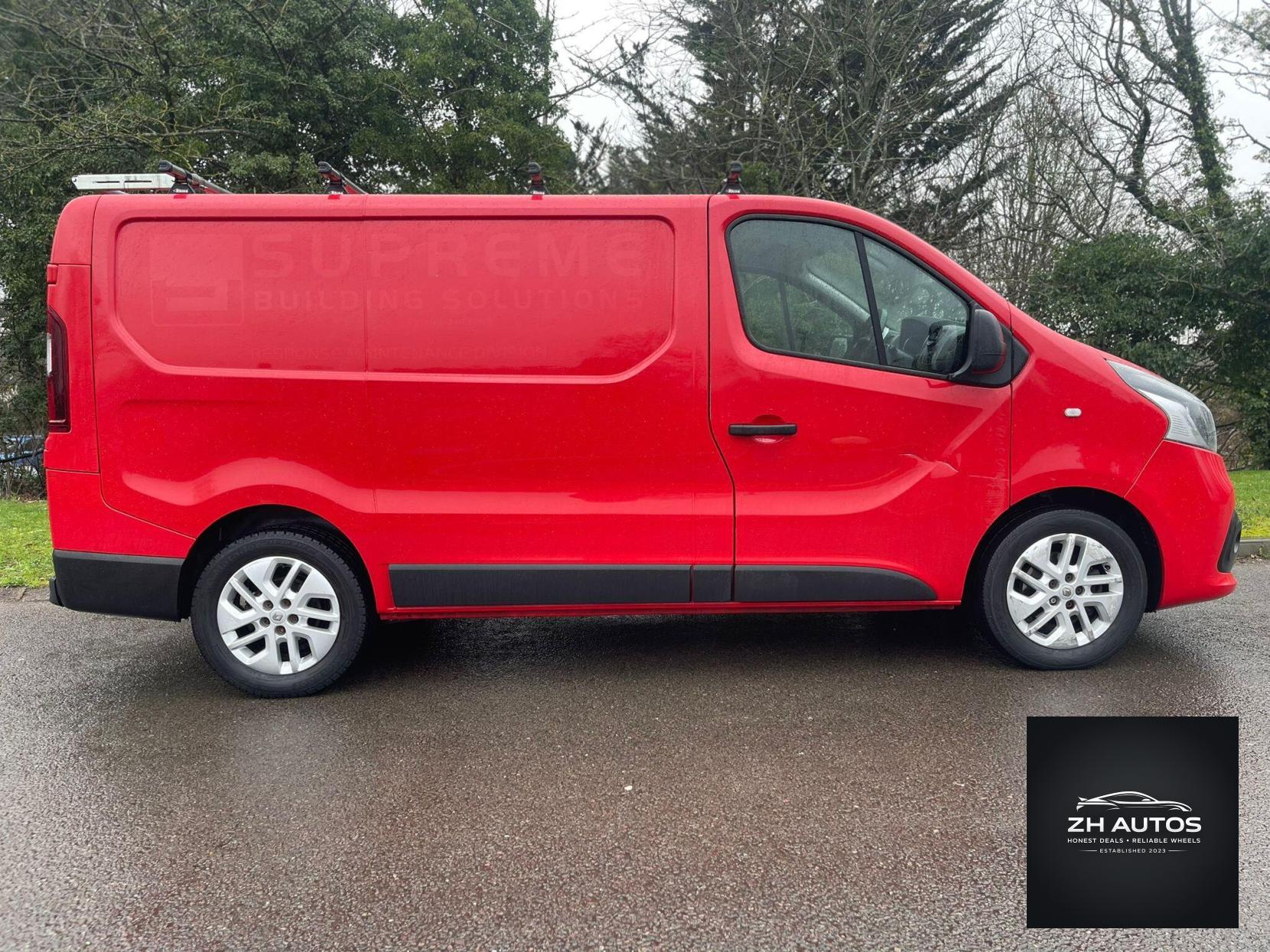 Renault Trafic 1.6 dCi 27 Sport Nav SWB Standard Roof Euro 6 5dr