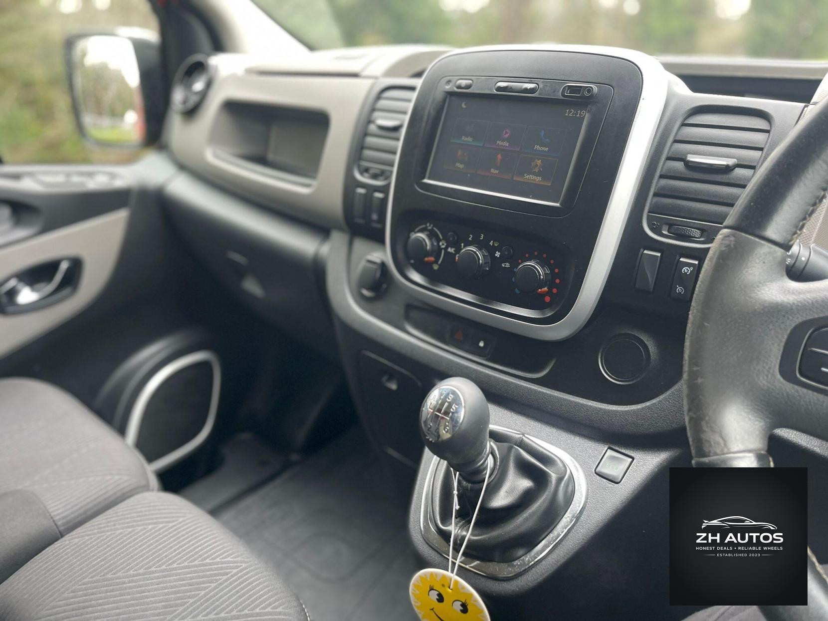 Renault Trafic 1.6 dCi 27 Sport Nav SWB Standard Roof Euro 6 5dr