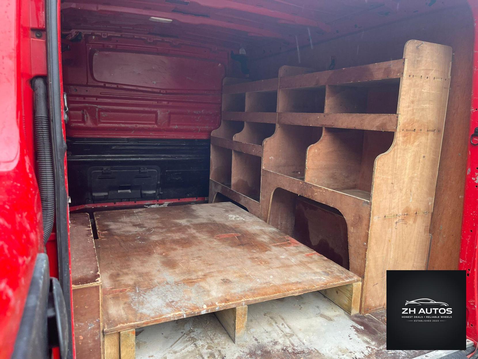 Renault Trafic 1.6 dCi 27 Sport Nav SWB Standard Roof Euro 6 5dr