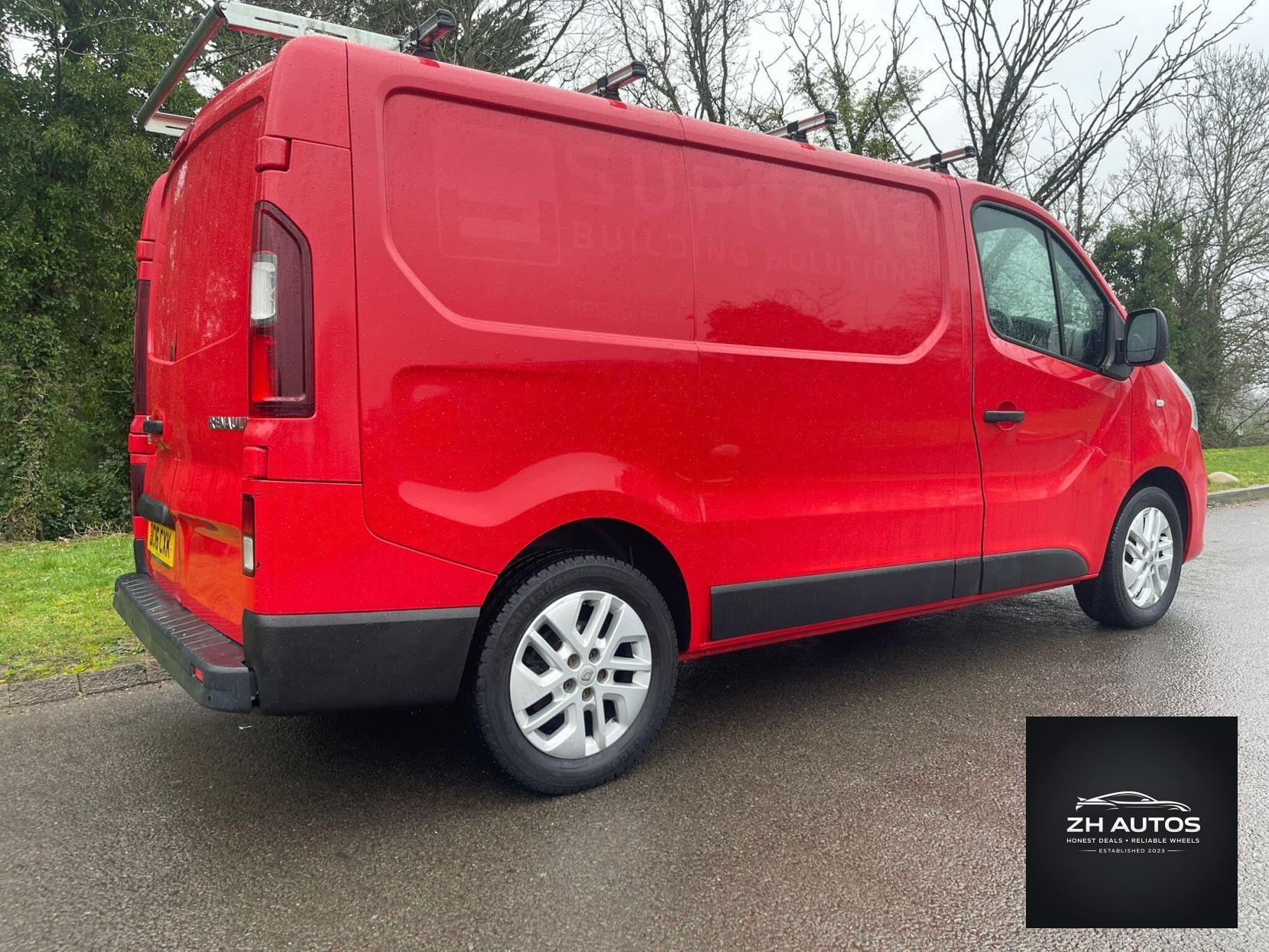 Renault Trafic 1.6 dCi 27 Sport Nav SWB Standard Roof Euro 6 5dr