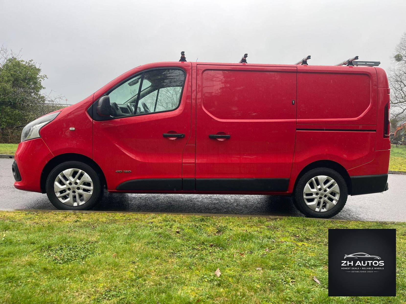 Renault Trafic 1.6 dCi 27 Sport Nav SWB Standard Roof Euro 6 5dr