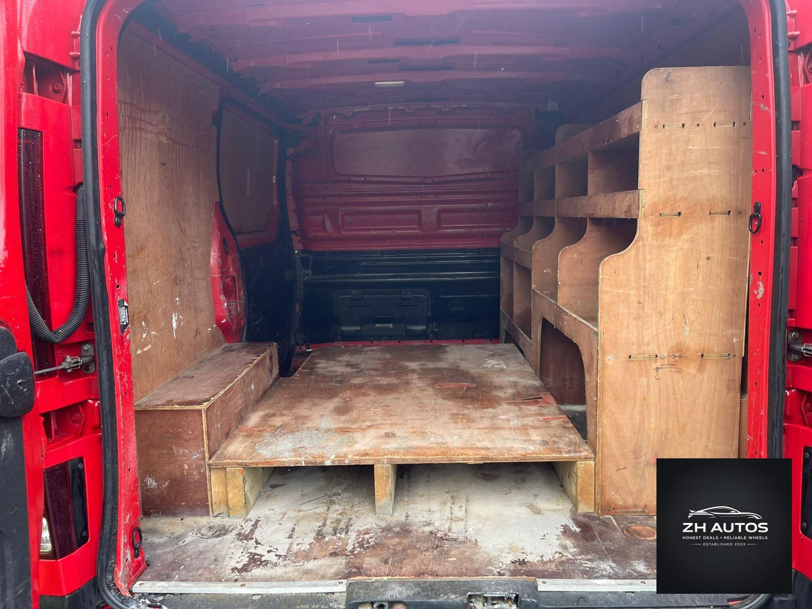 Renault Trafic 1.6 dCi 27 Sport Nav SWB Standard Roof Euro 6 5dr