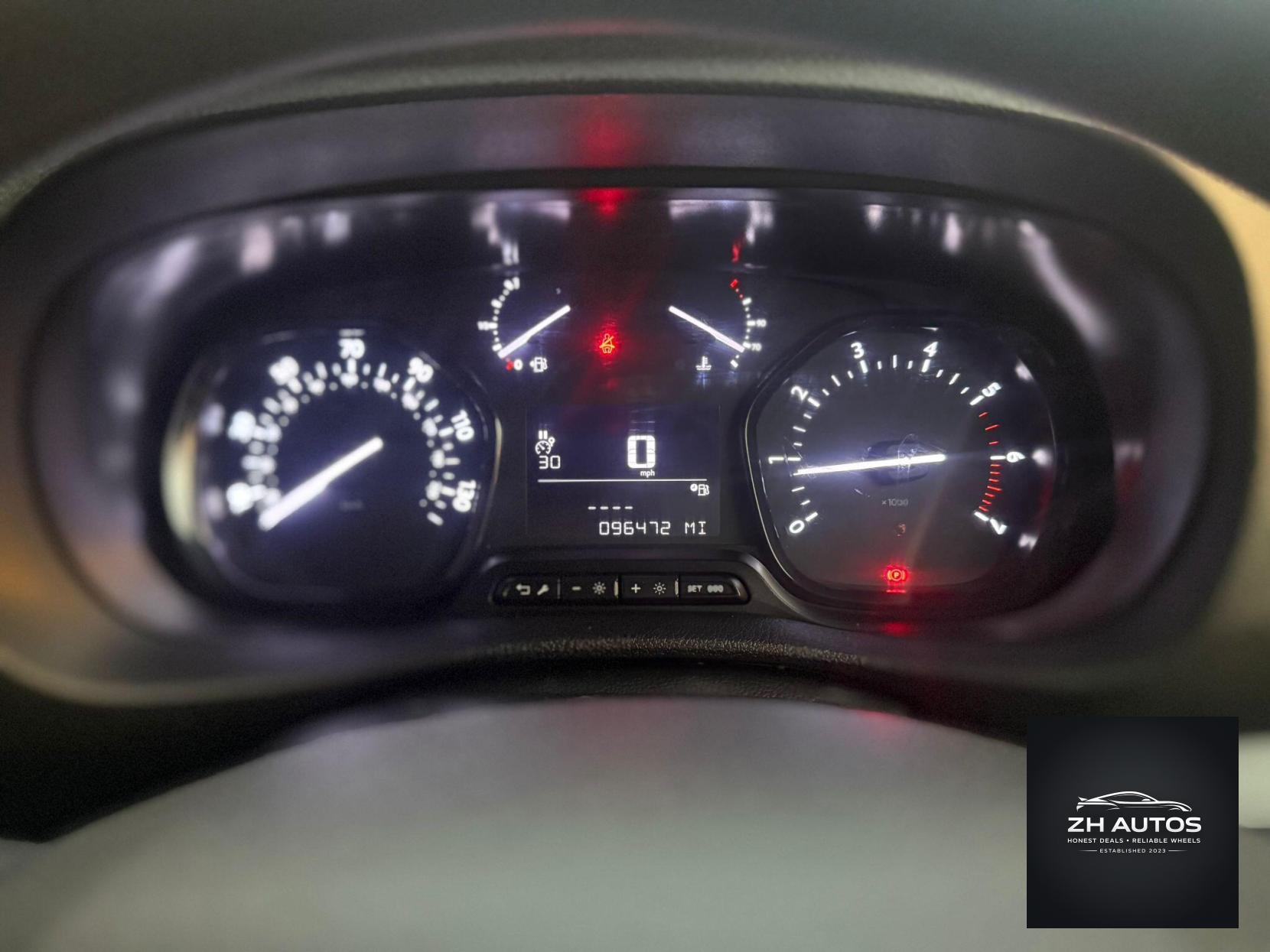 Peugeot Expert 2.0 BlueHDi 1400 Professional Premium Standard Panel Van MWB Euro 6 (s/s) 6dr